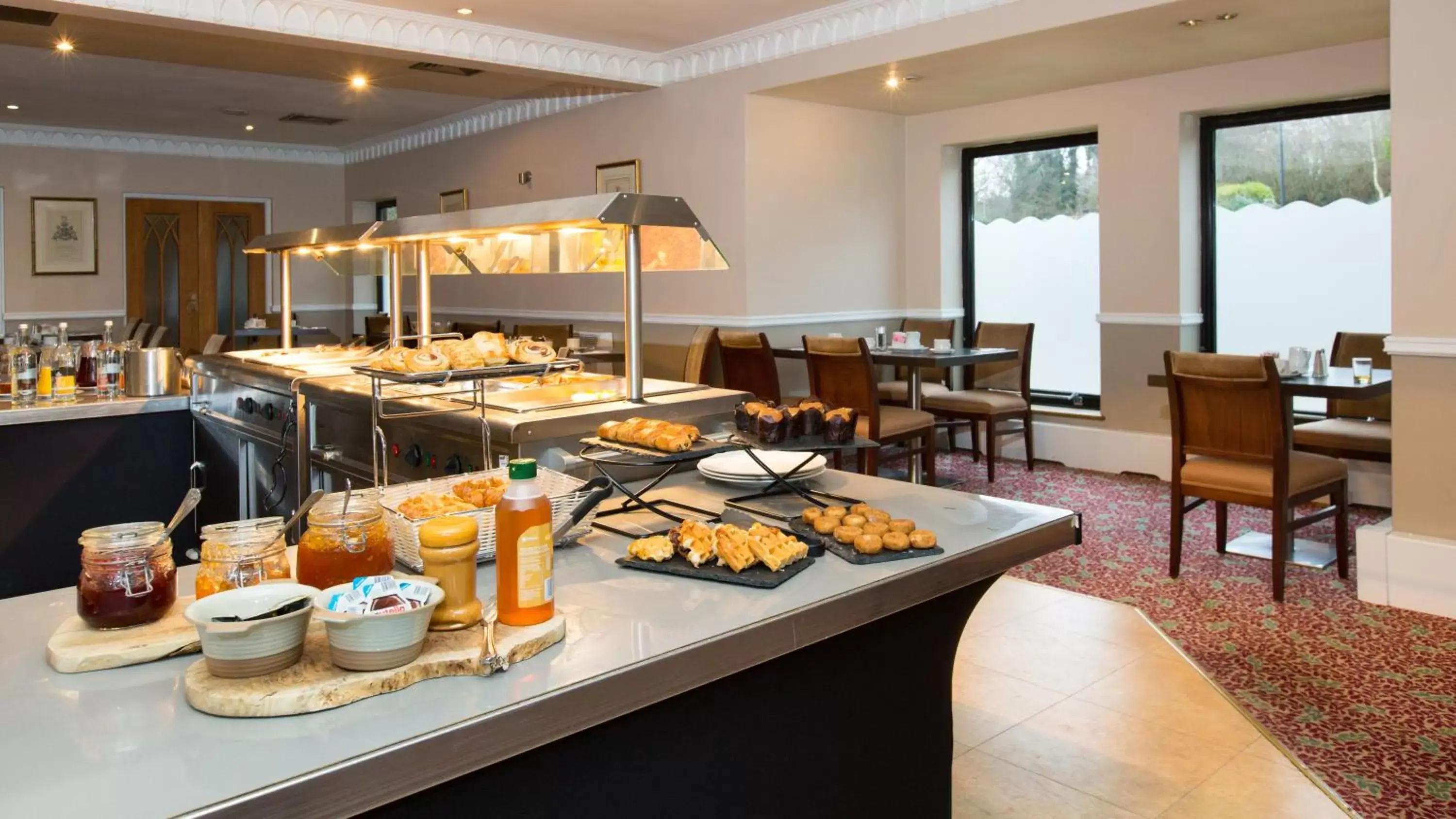 Buffet breakfast, Restaurant/Places to Eat in Bridgewood Manor Hotel & Spa