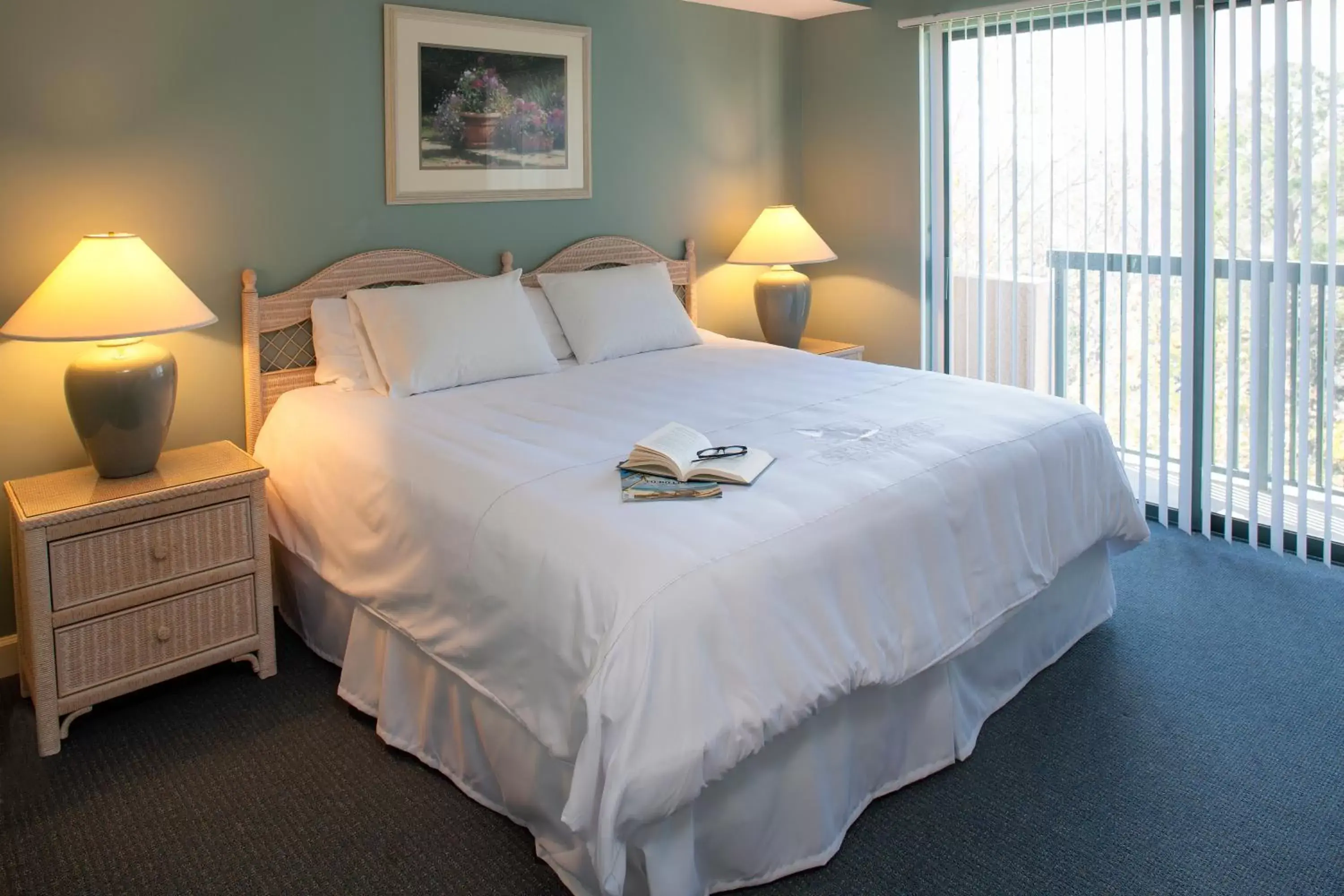 Bedroom, Bed in Waterside by Spinnaker Resorts