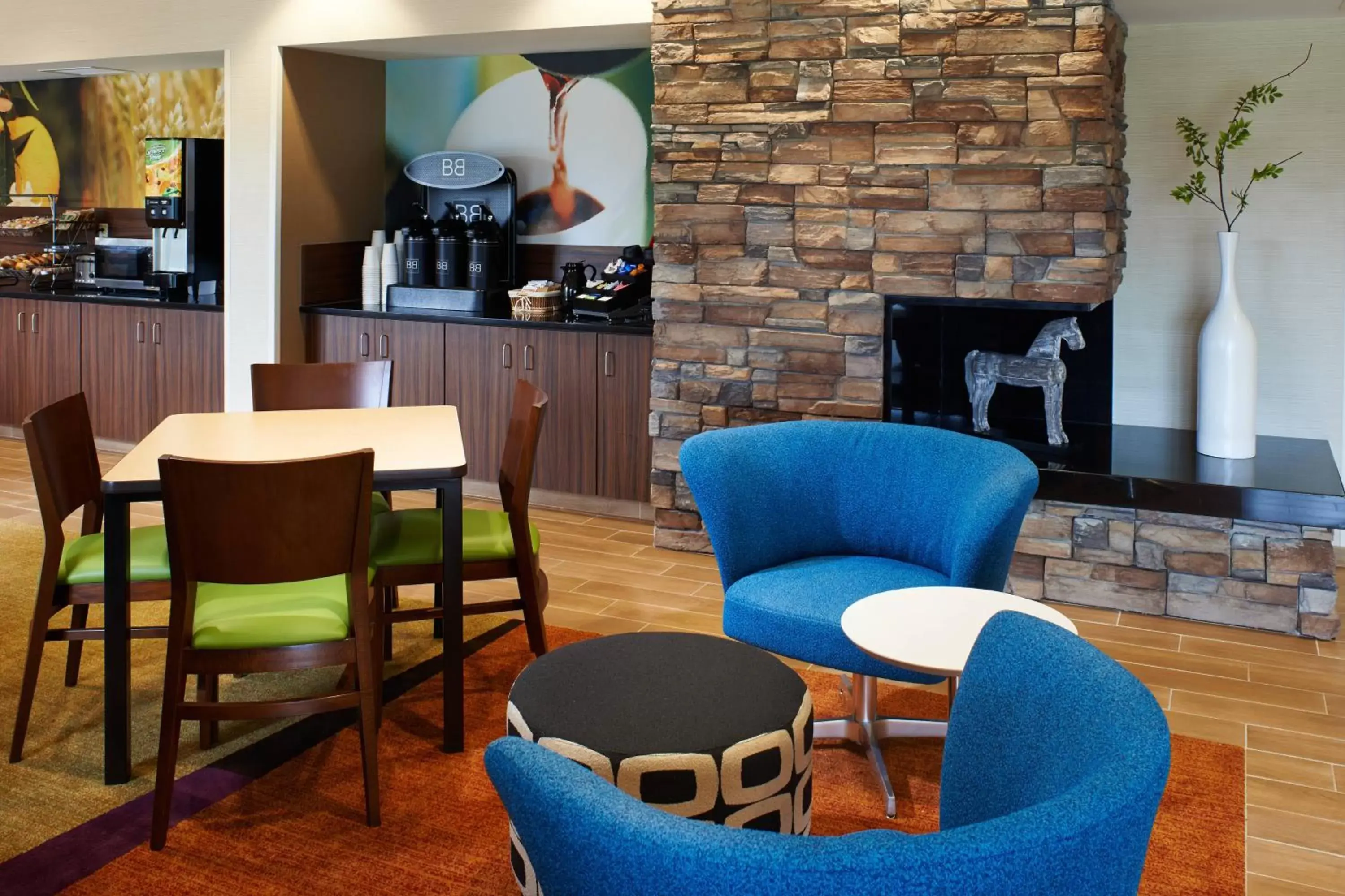 Lobby or reception, Lounge/Bar in Fairfield Inn by Marriott Port Huron