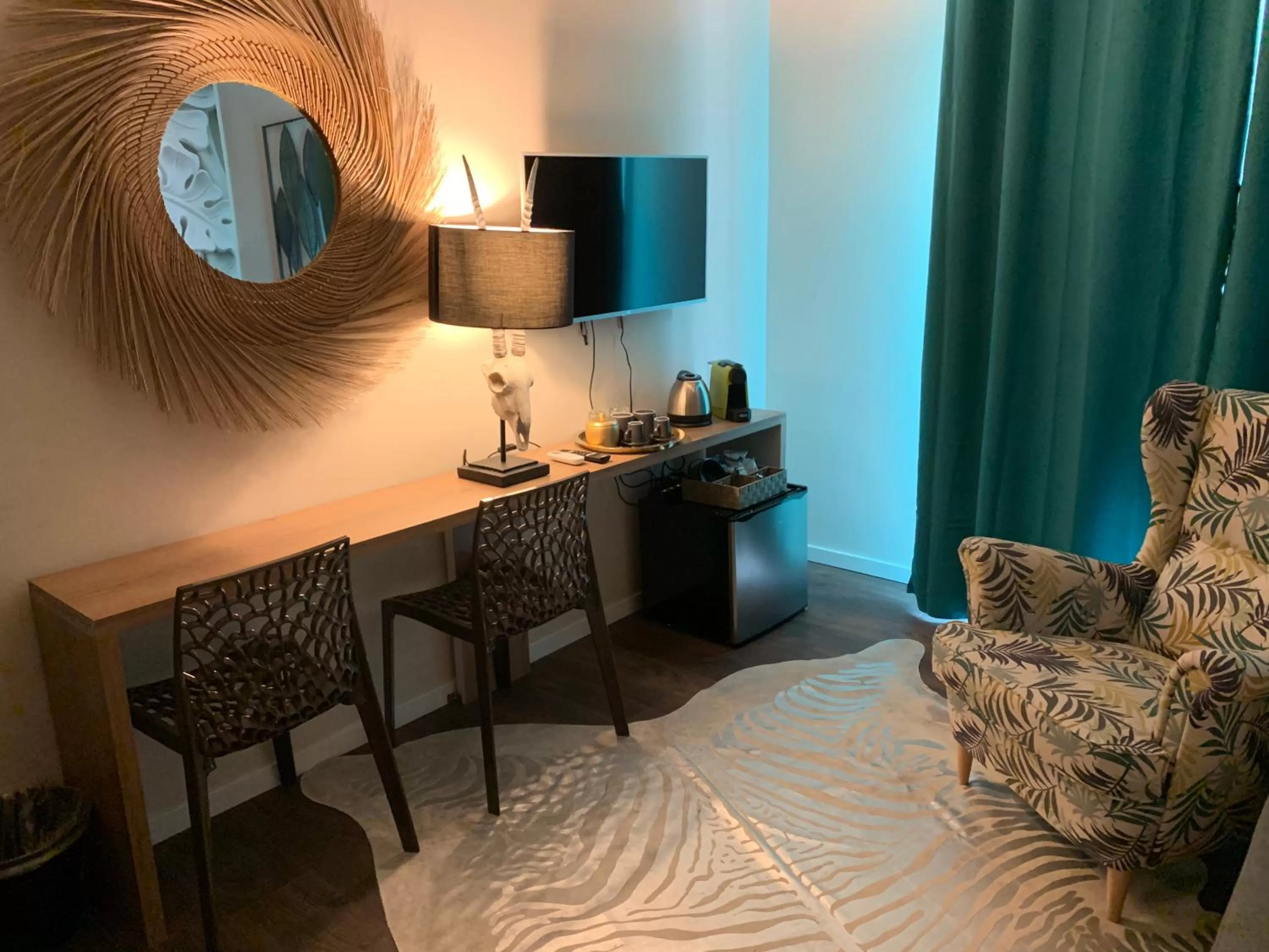 Photo of the whole room in SUITE LAME 37 Rental Rooms