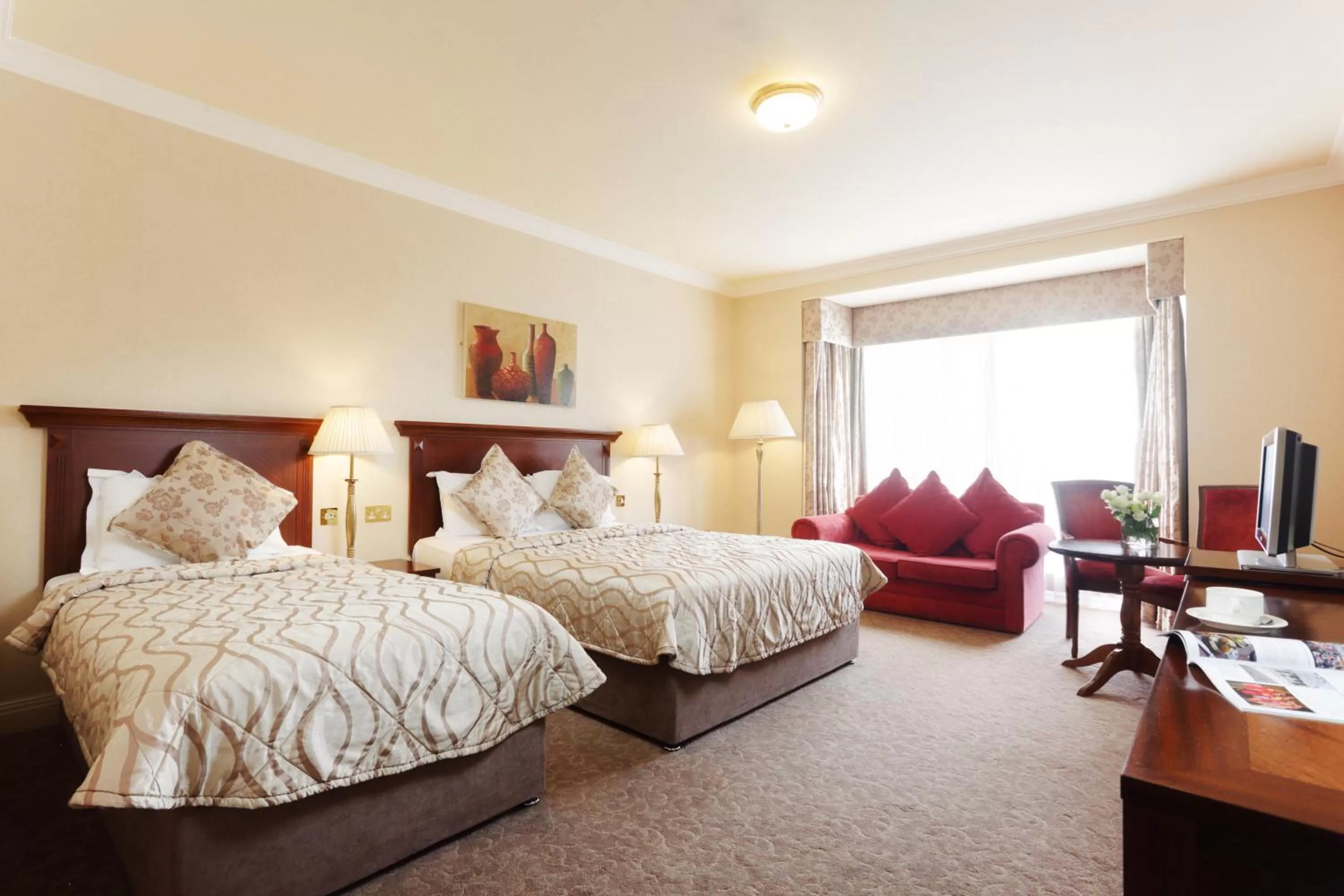 Bed in The Ardilaun Hotel