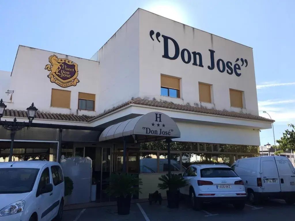 Property Building in Hospedium Hotel Don Jose