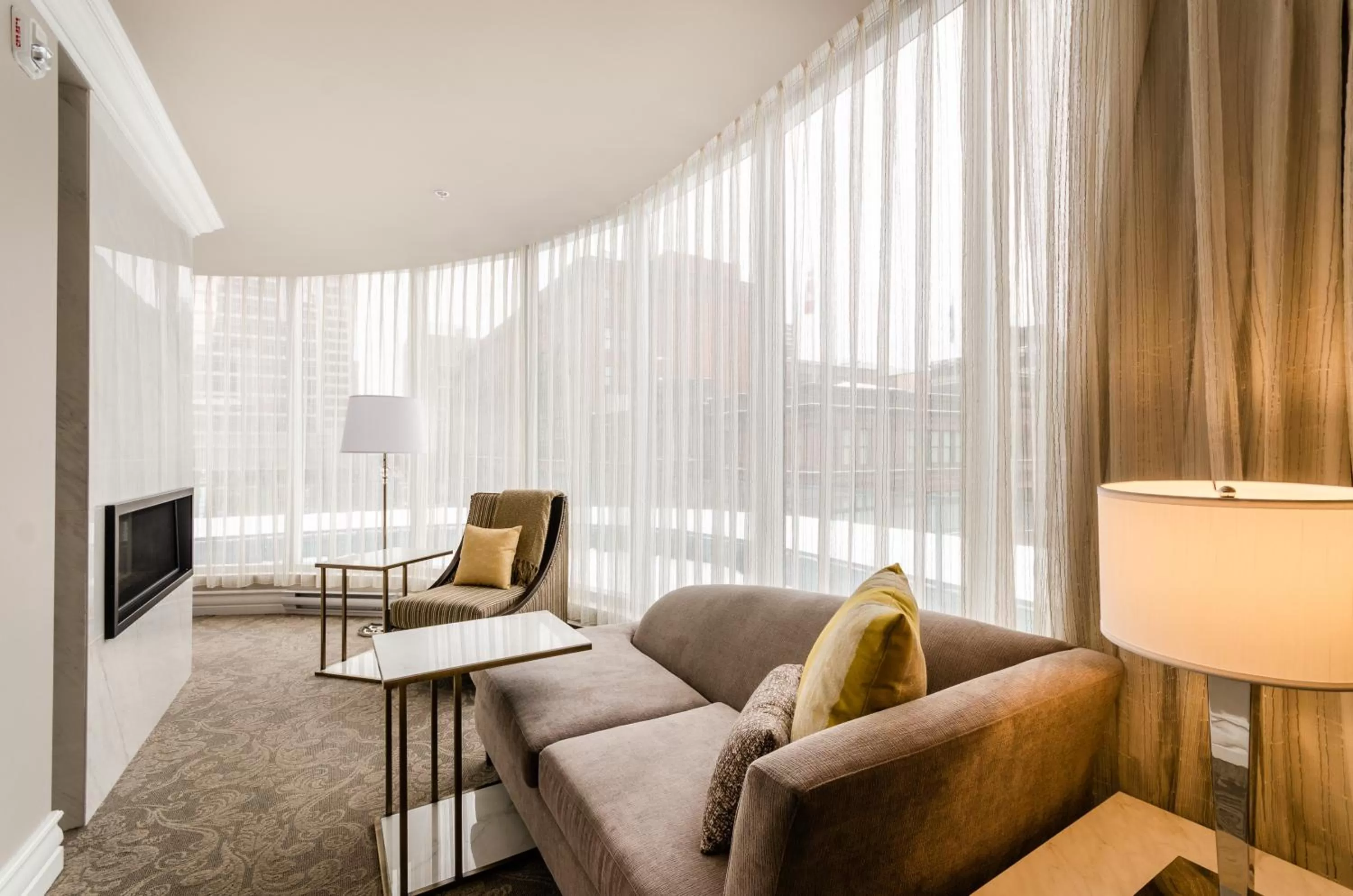 Seating area in Hôtel Birks Montréal