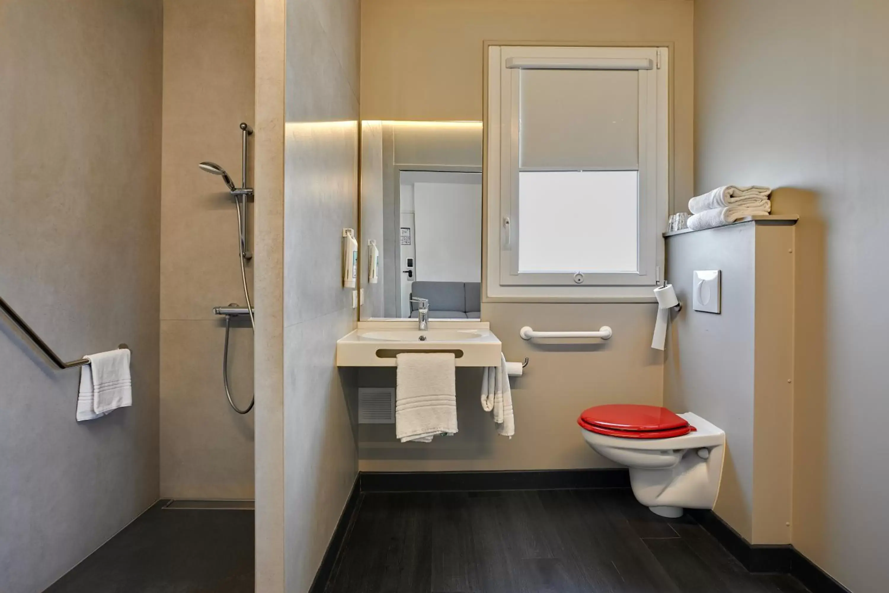Bathroom in ibis La Roche Sur Yon Vendespace