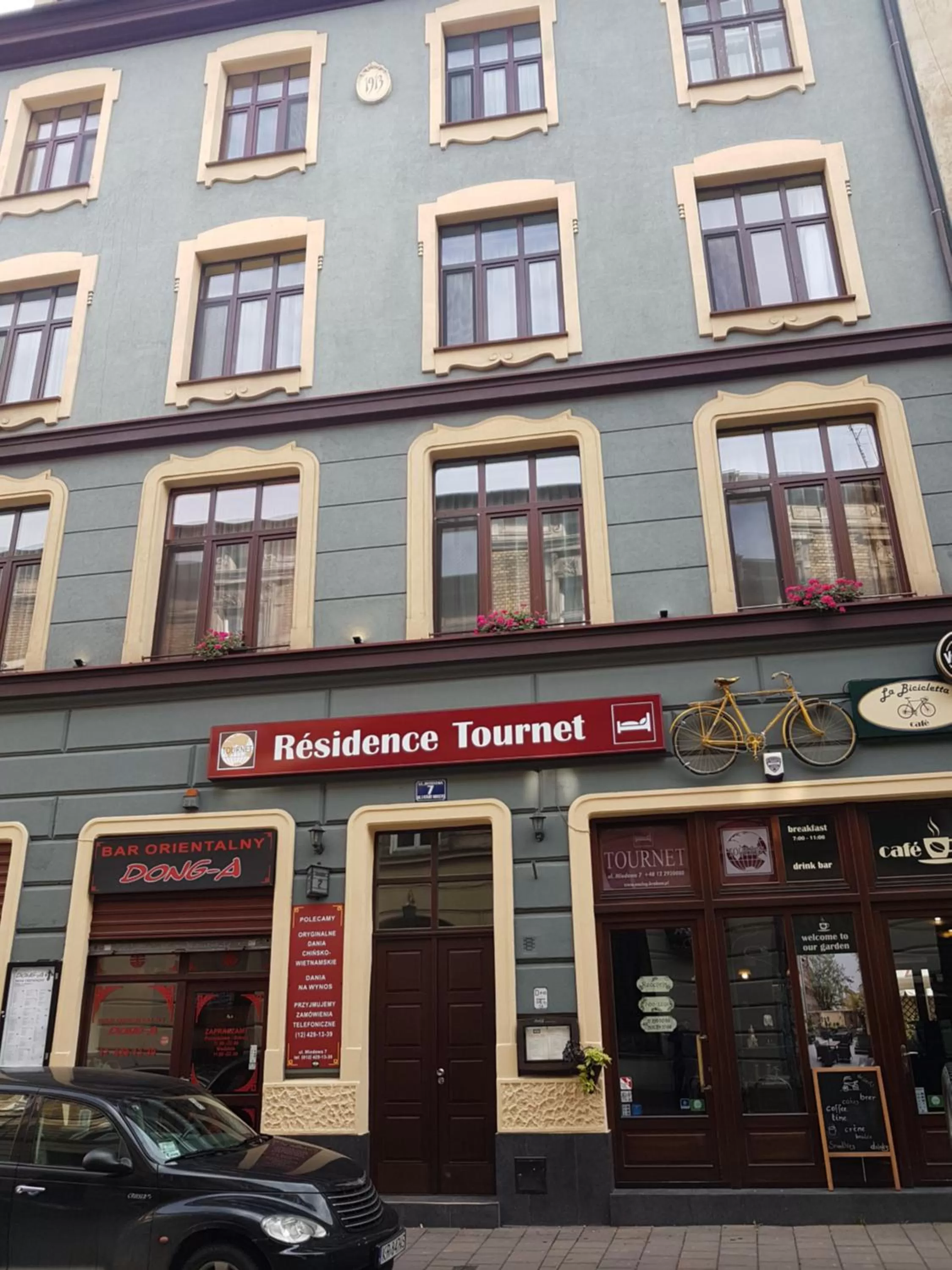 Facade/entrance in Résidence Tournet