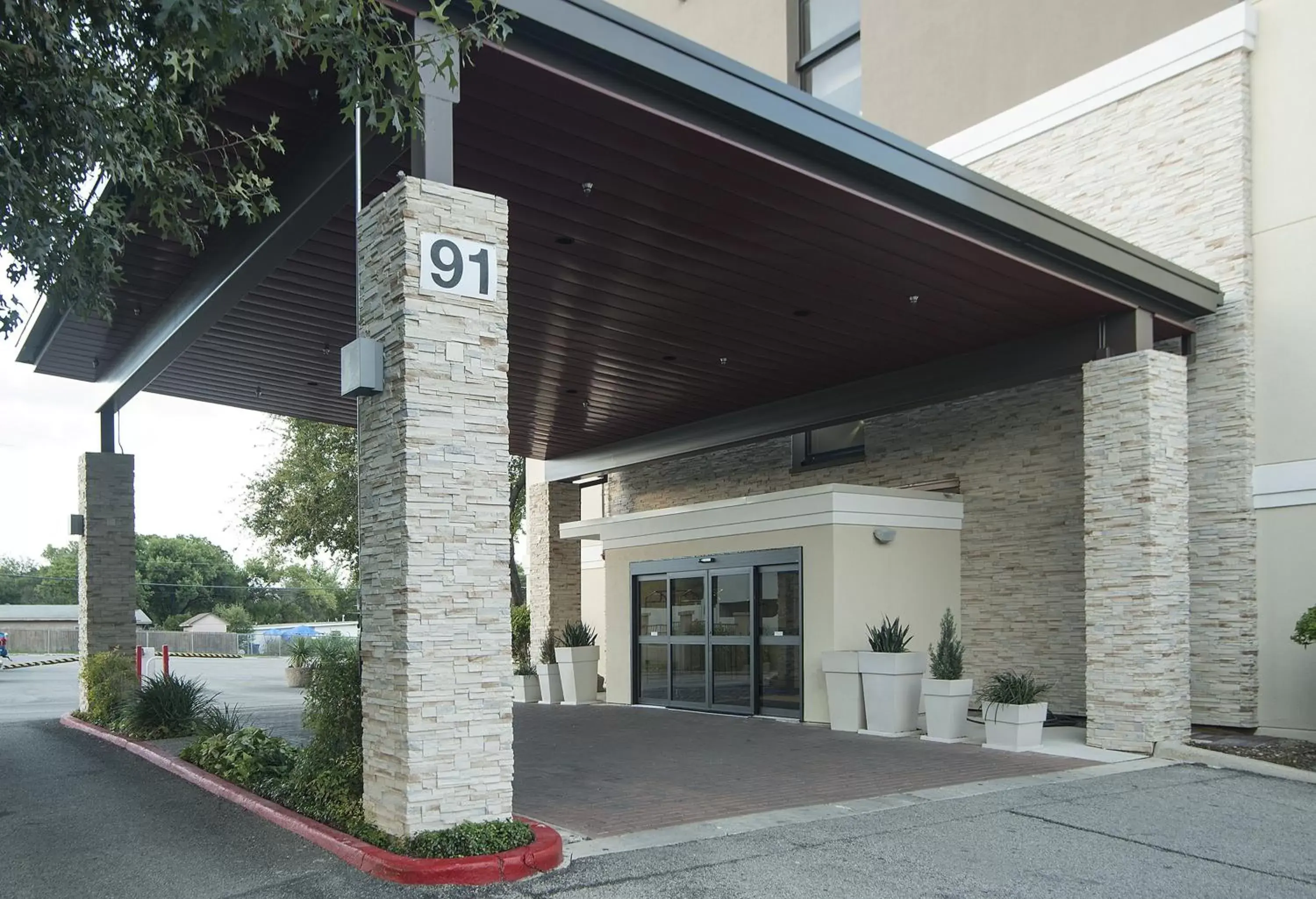 Property building in Holiday Inn Express - San Antonio Airport, an IHG Hotel