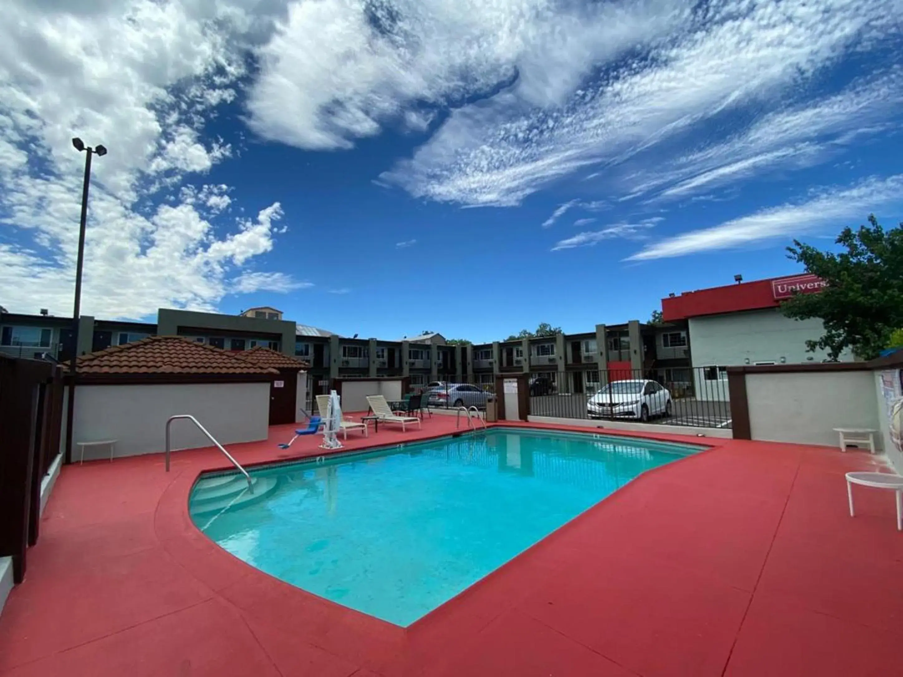 Pool view, Swimming Pool in University Inn Chico