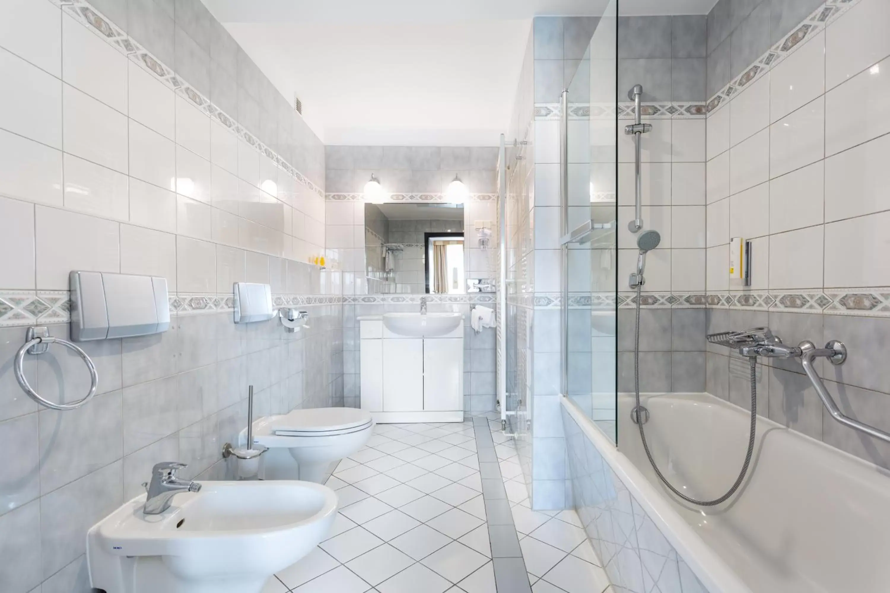 Bathroom in Qubus Hotel Wrocław