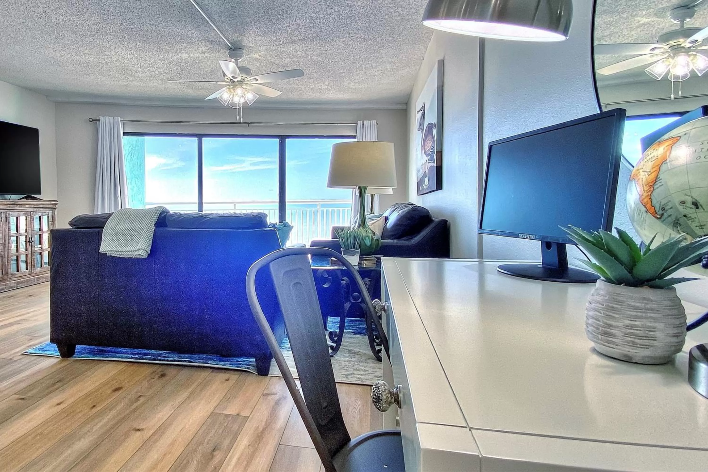 Chateaux Sunset Suites 408