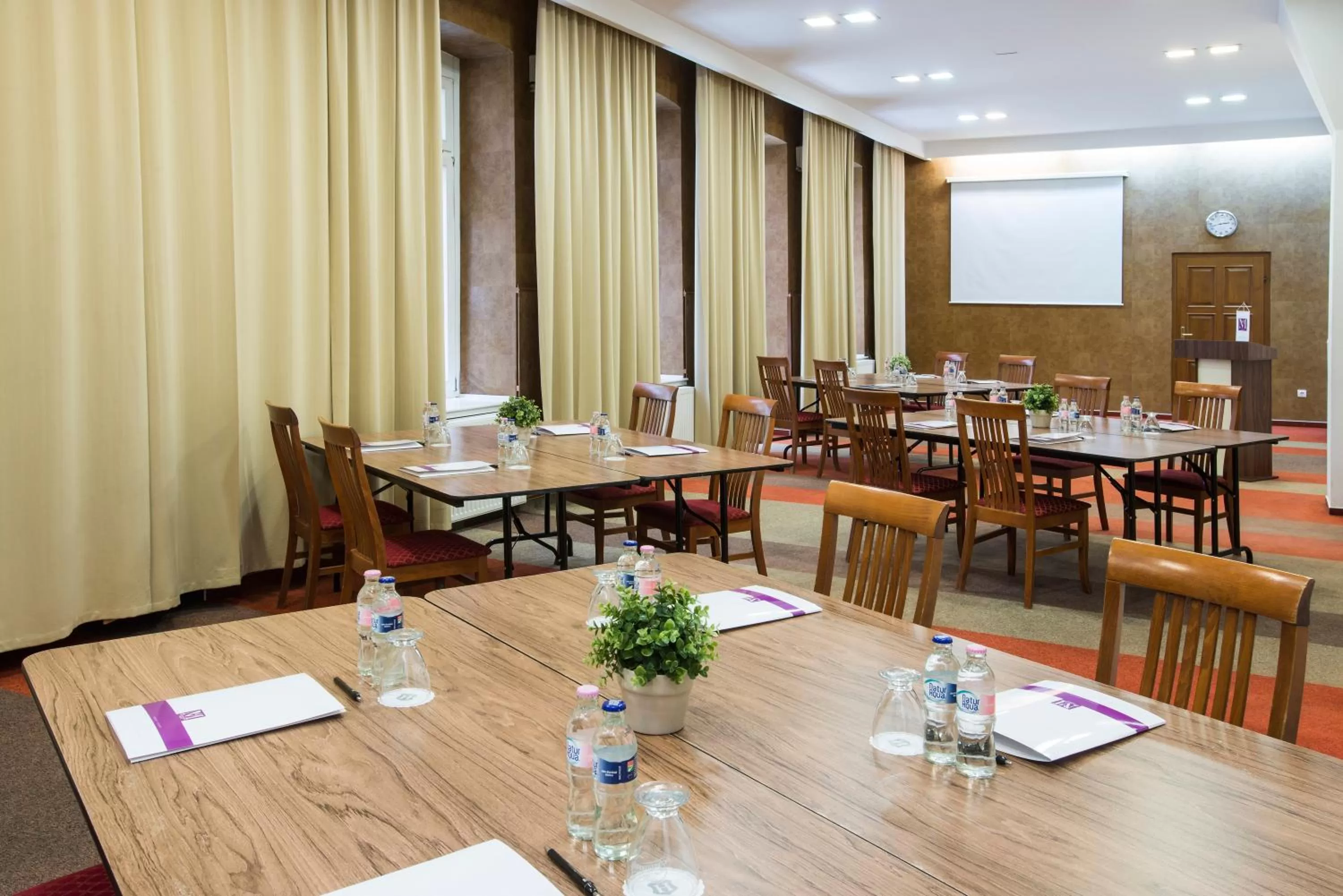 Banquet/Function facilities in Star City Hotel