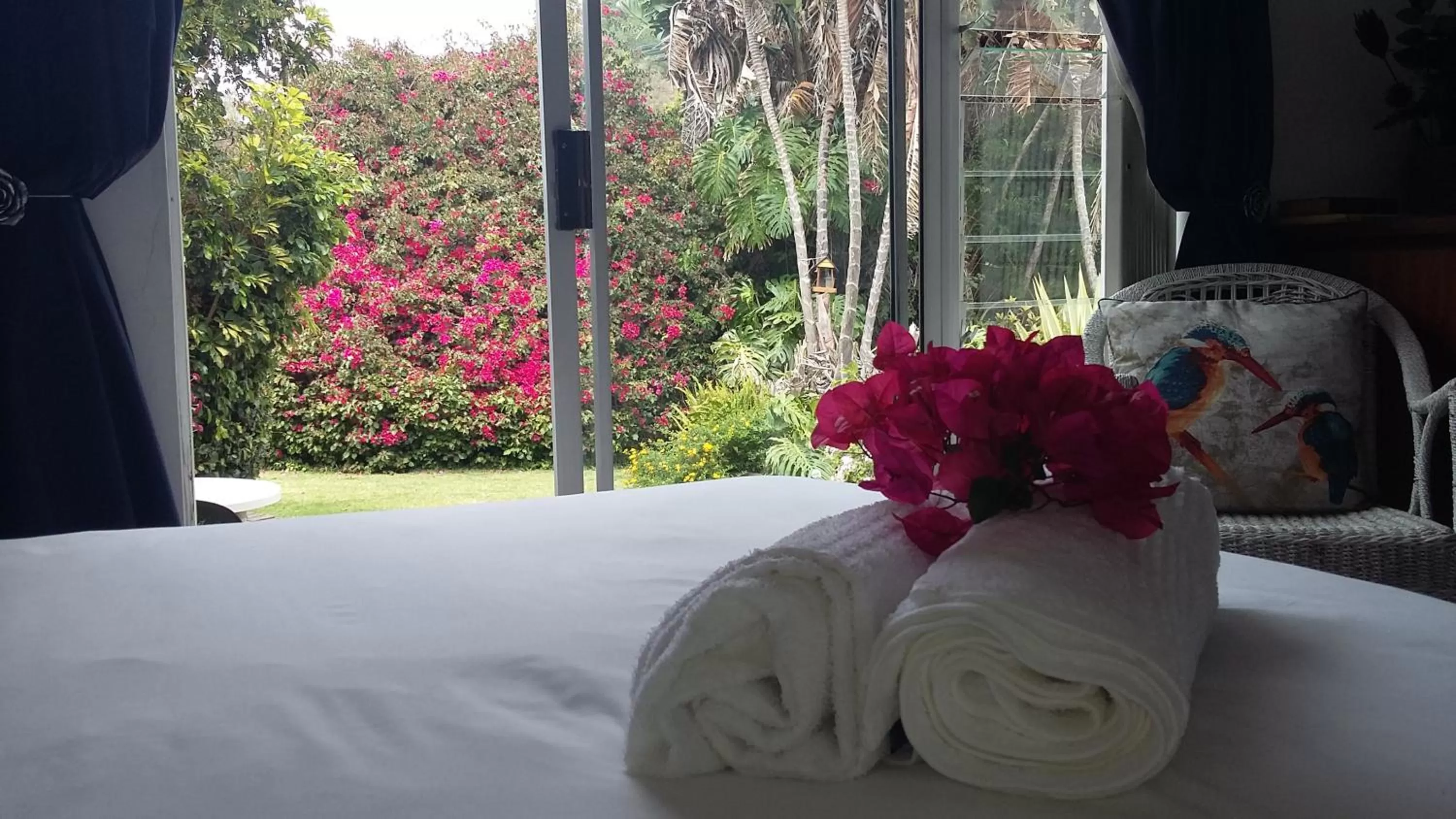 Bed in Forword's River Lodge