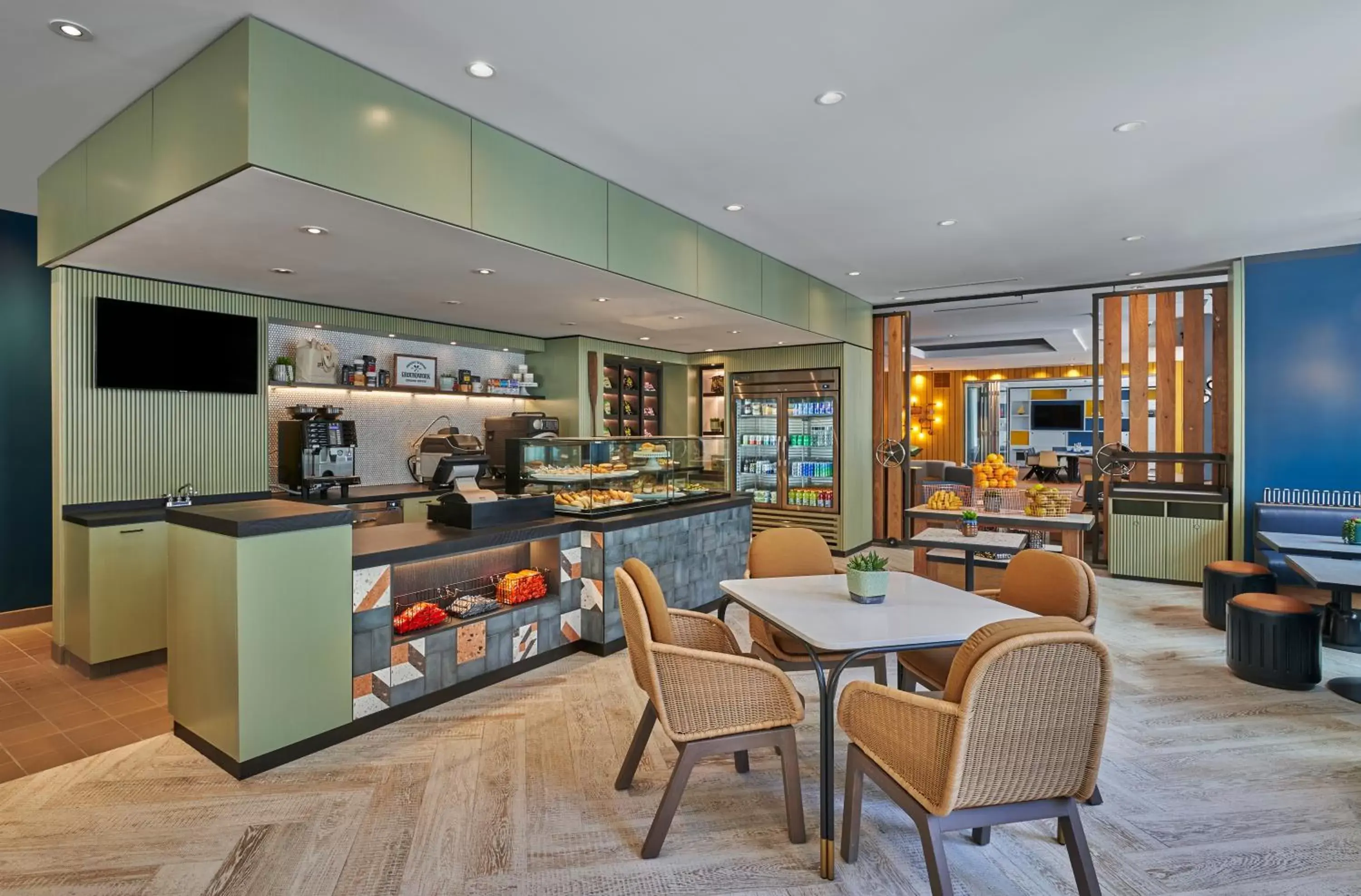 Restaurant/places to eat in Hyatt Centric the Pike Long Beach Restaurant/places to eat in Hyatt Centric the Pike Long Beach