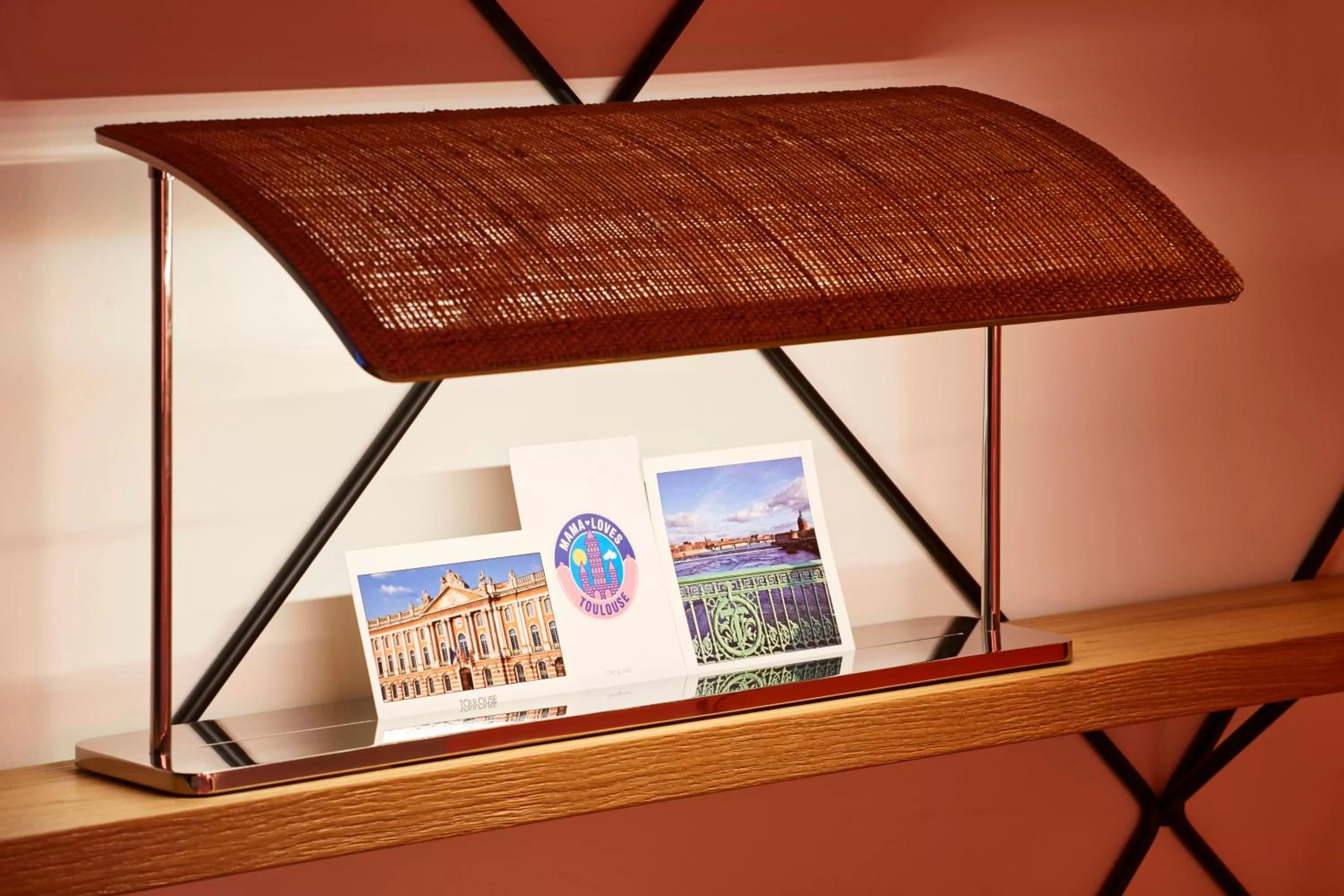 hair dresser in Mama Shelter Toulouse