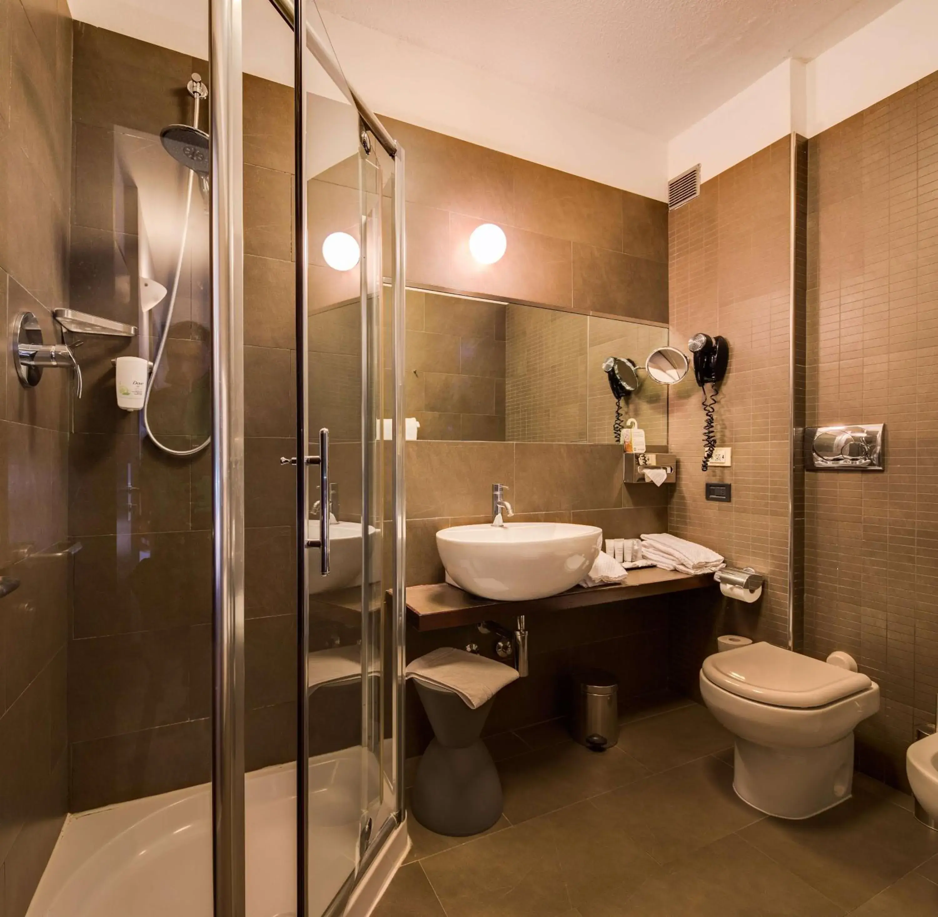 Shower, Bathroom in Best Western Plus Hotel Farnese