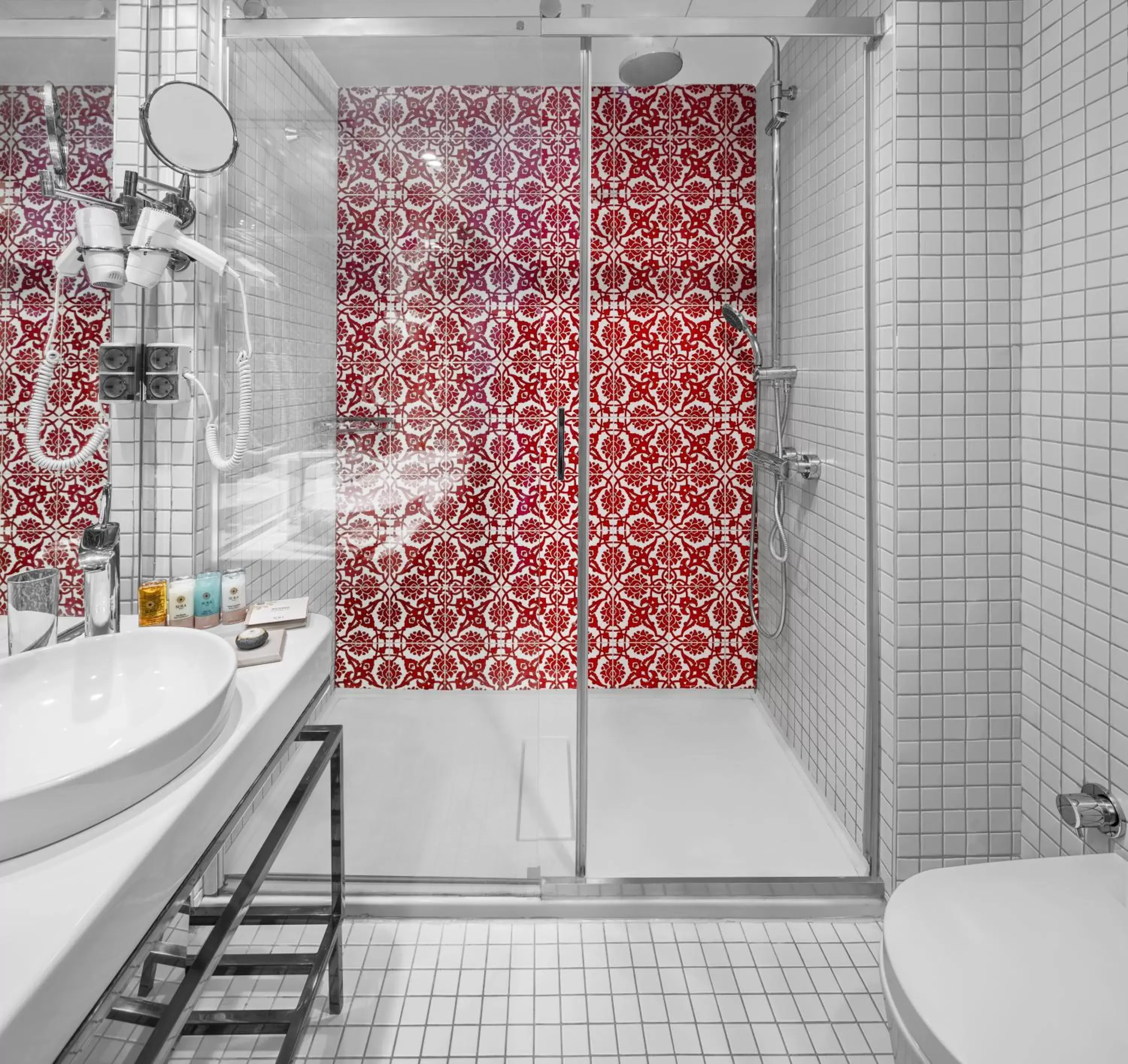 Shower, Bathroom in Sura Hagia Sophia Hotel