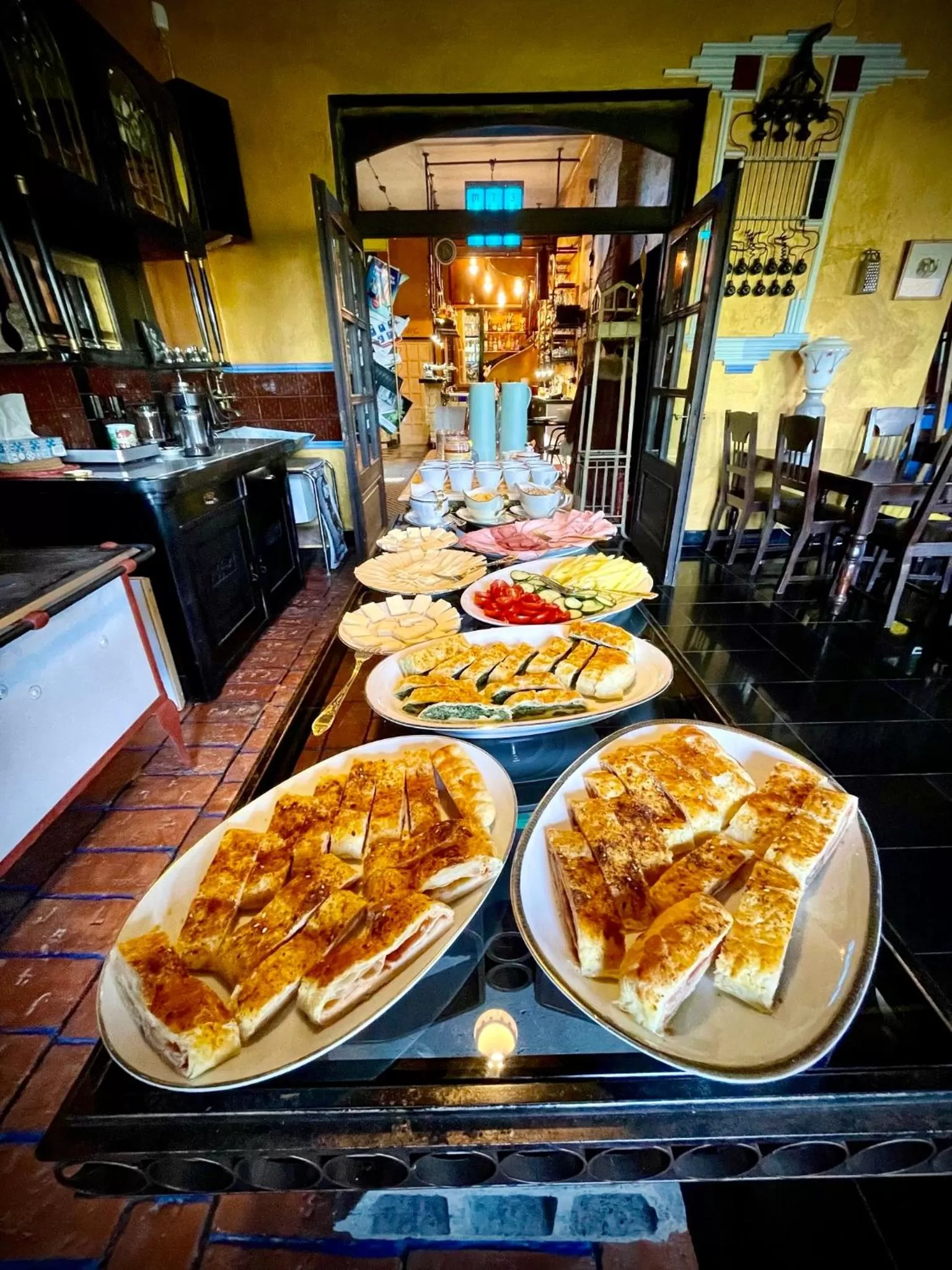 HARABURDI® Recyclart Hotel