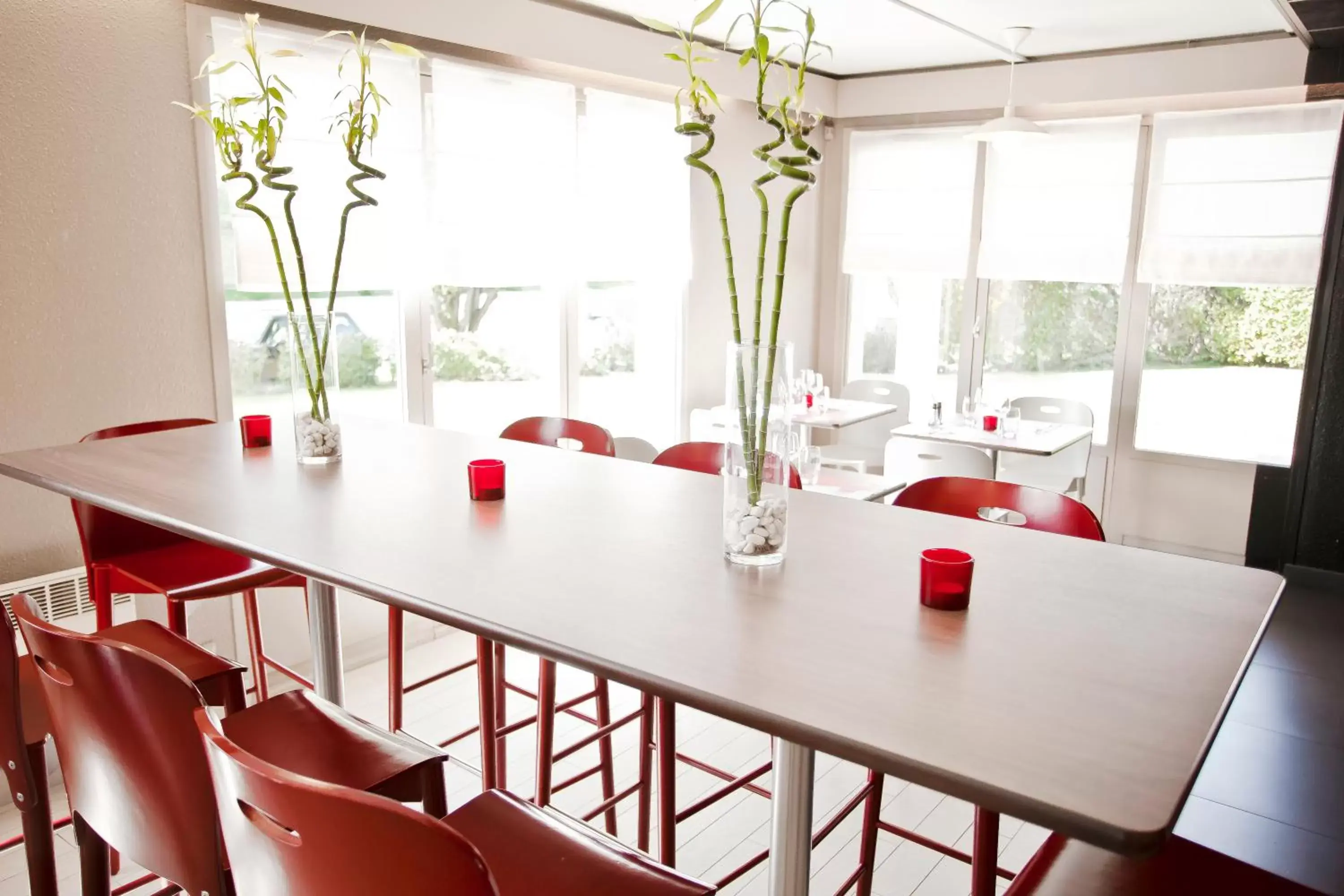 Dining area in Campanile Grenoble Nord - Moirans-Voreppe