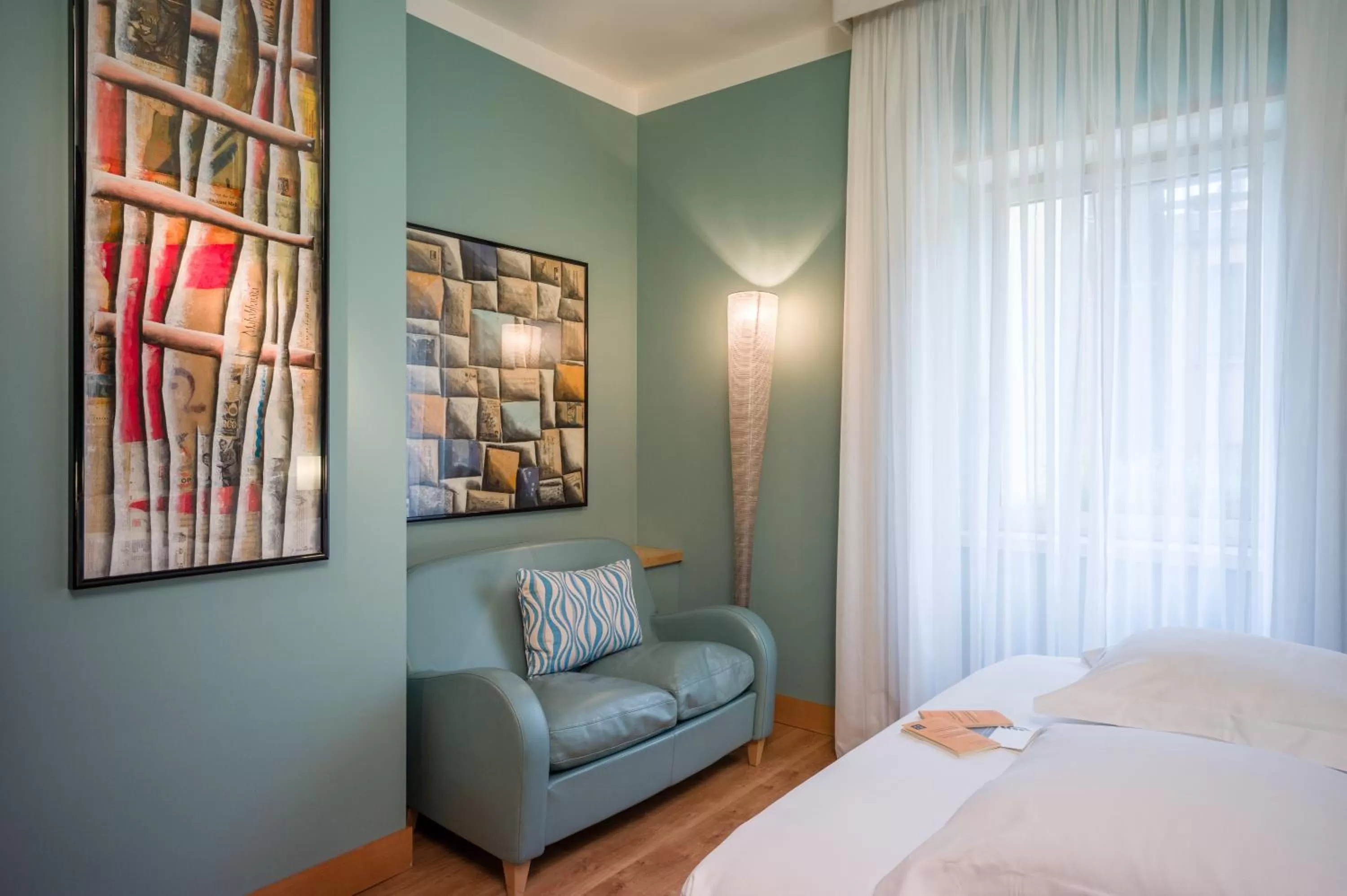 Decorative detail, Bed in Hotel Spadari Al Duomo