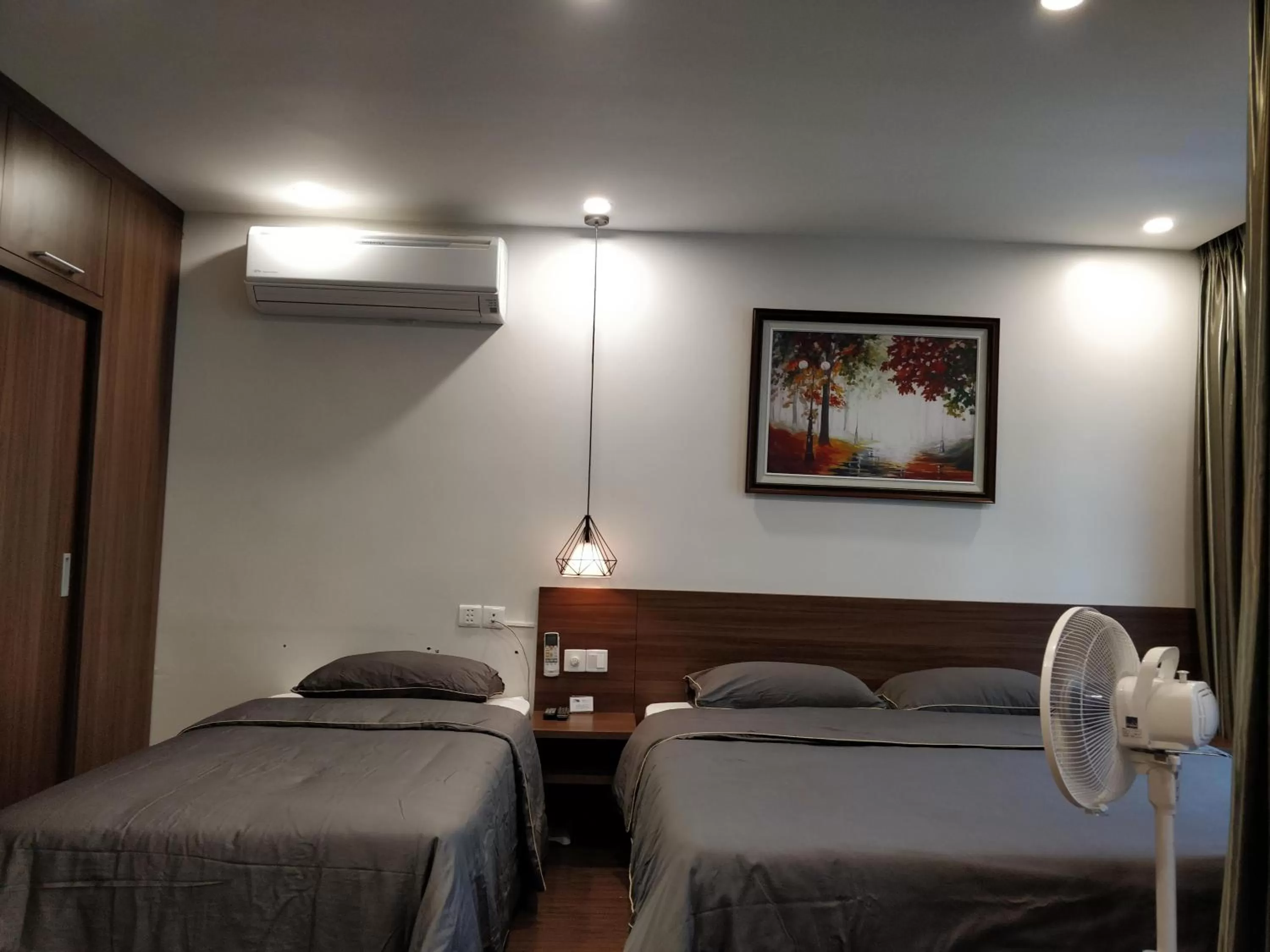 Photo of the whole room, Bed in Zody House