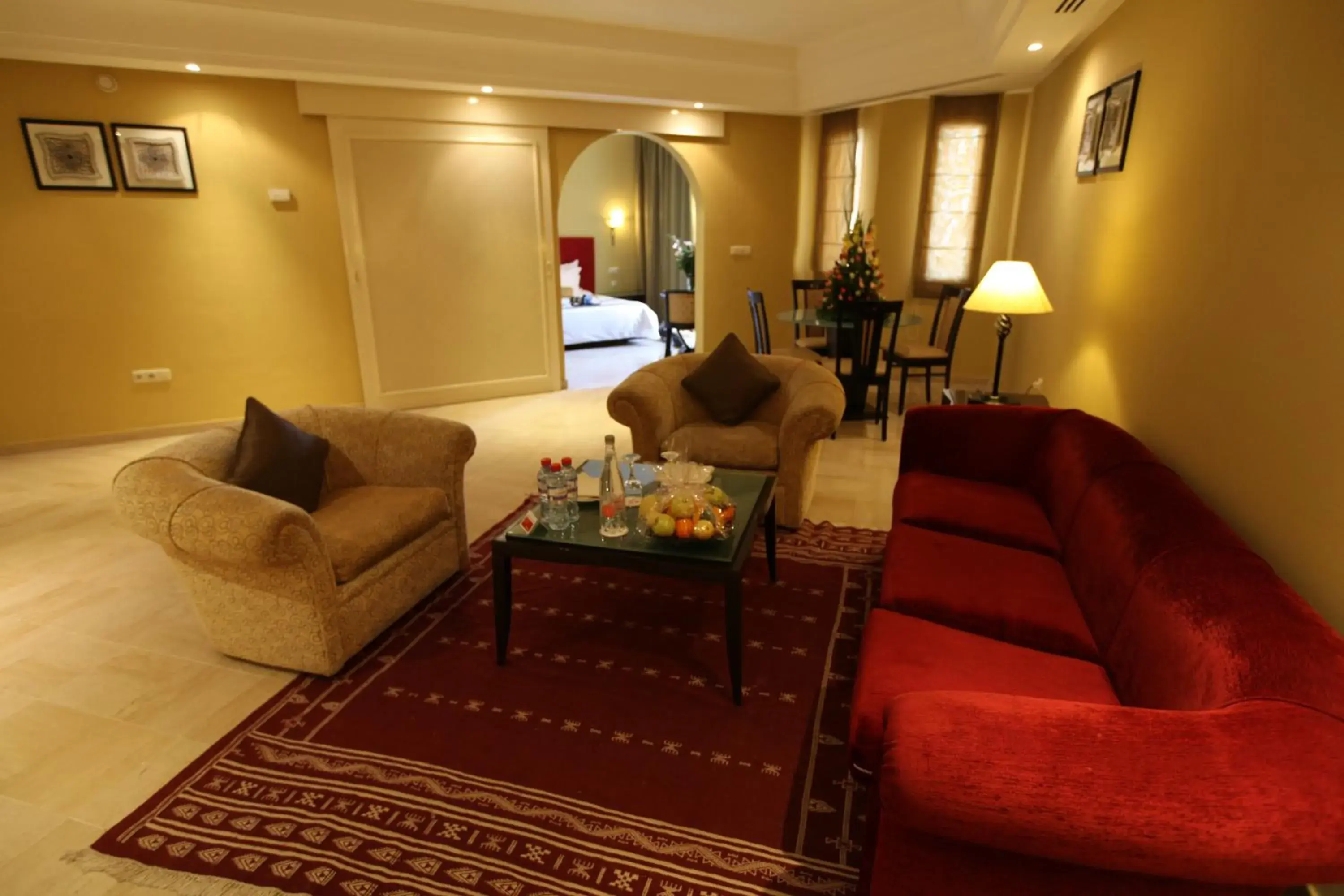 Living room, Seating Area in Ramada Plaza by Wyndham Tunis