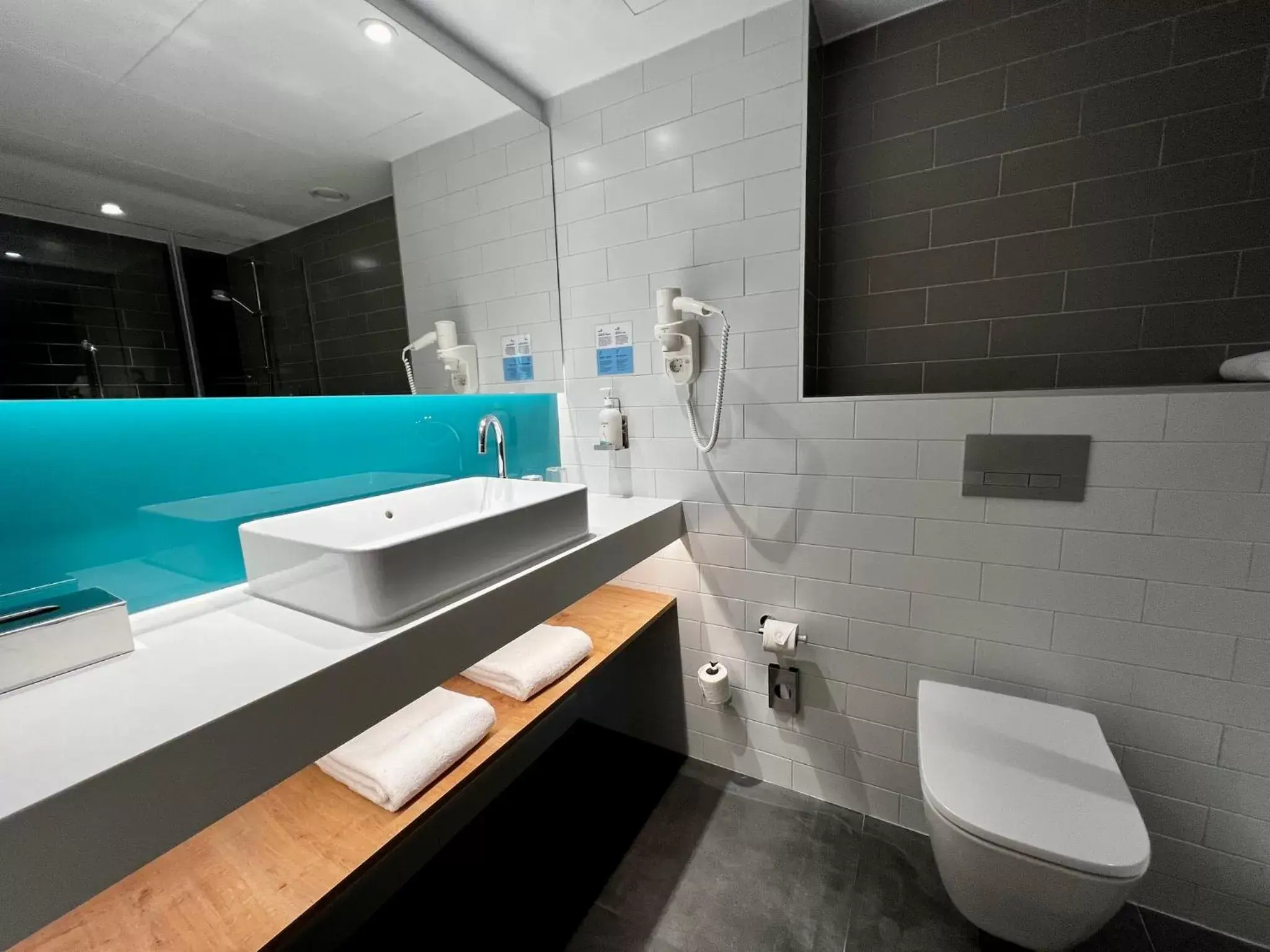 Bathroom in Holiday Inn Express - Madrid - Airport, an IHG Hotel