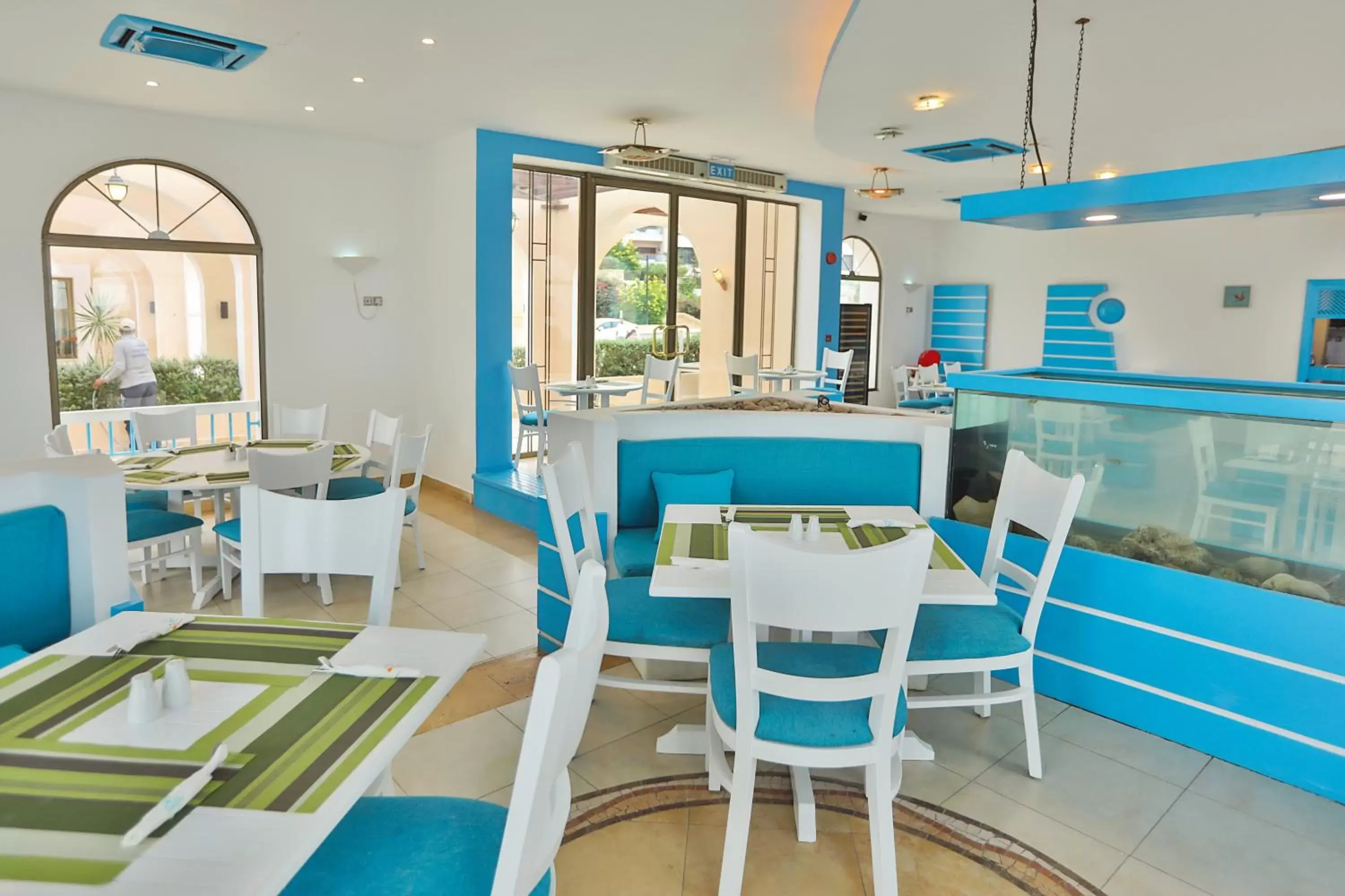 Restaurant/Places to Eat in Tala Bay Residence