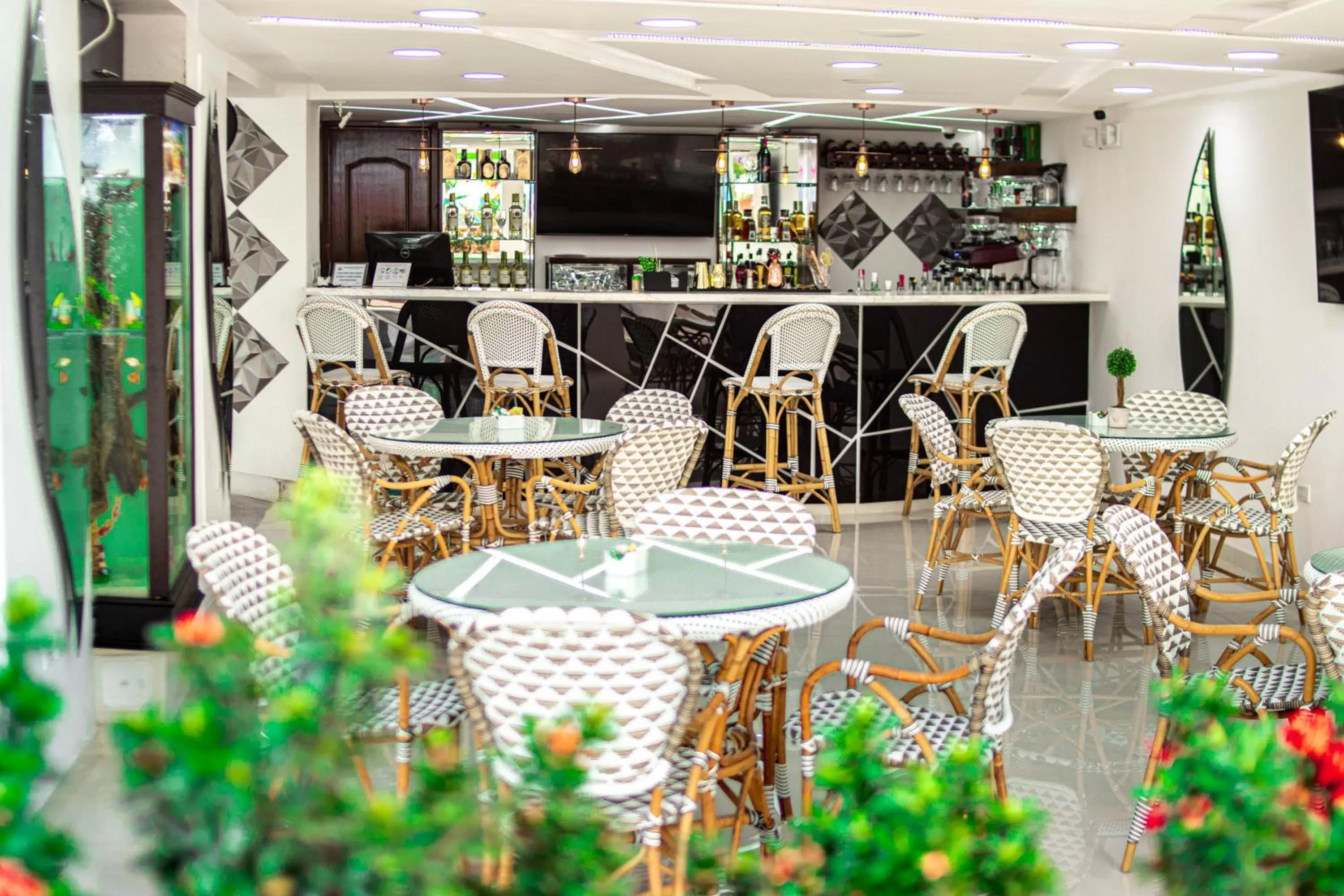 Restaurant/places to eat in Hotel Caquetá Real HSC