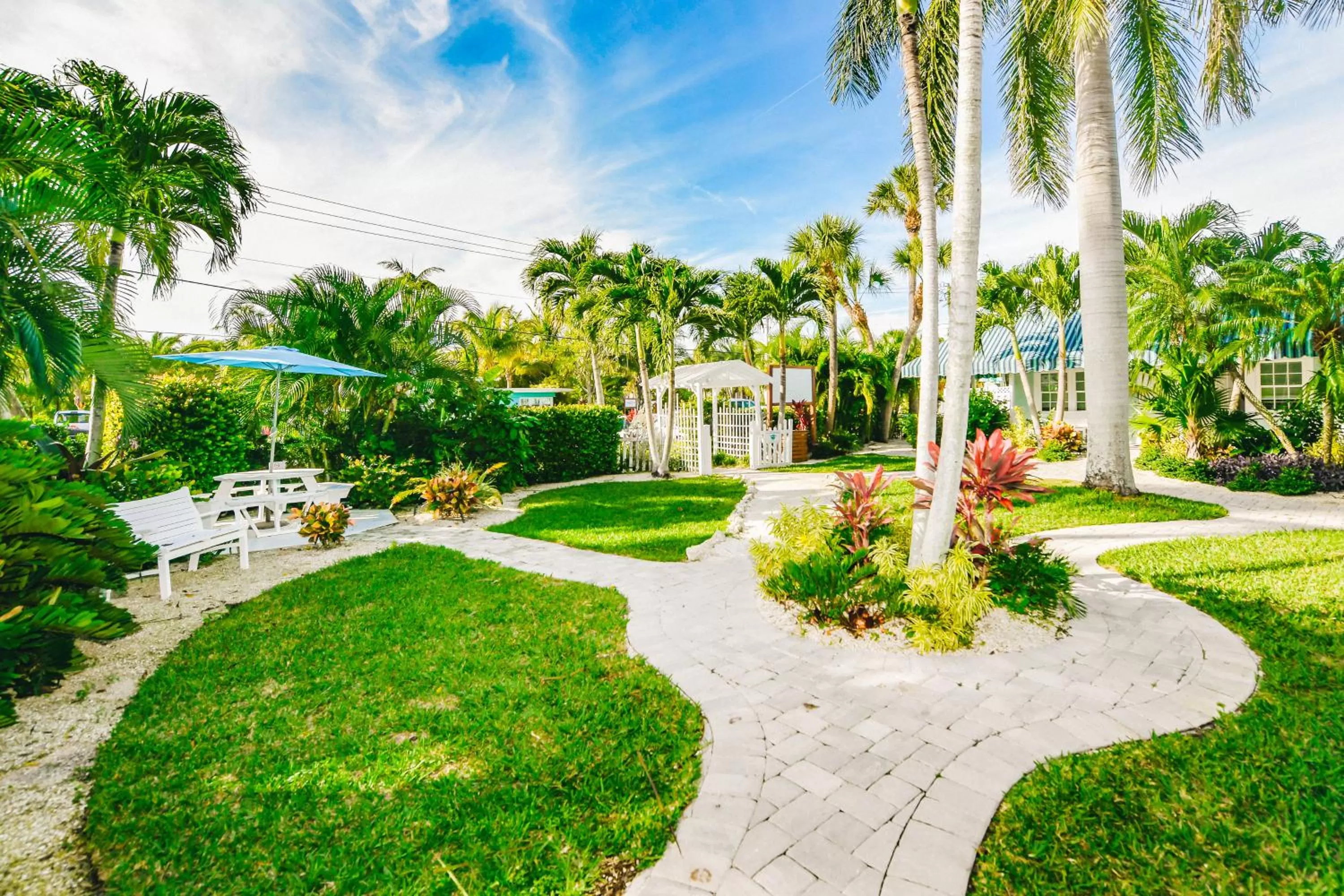 Tropical Breeze Resort