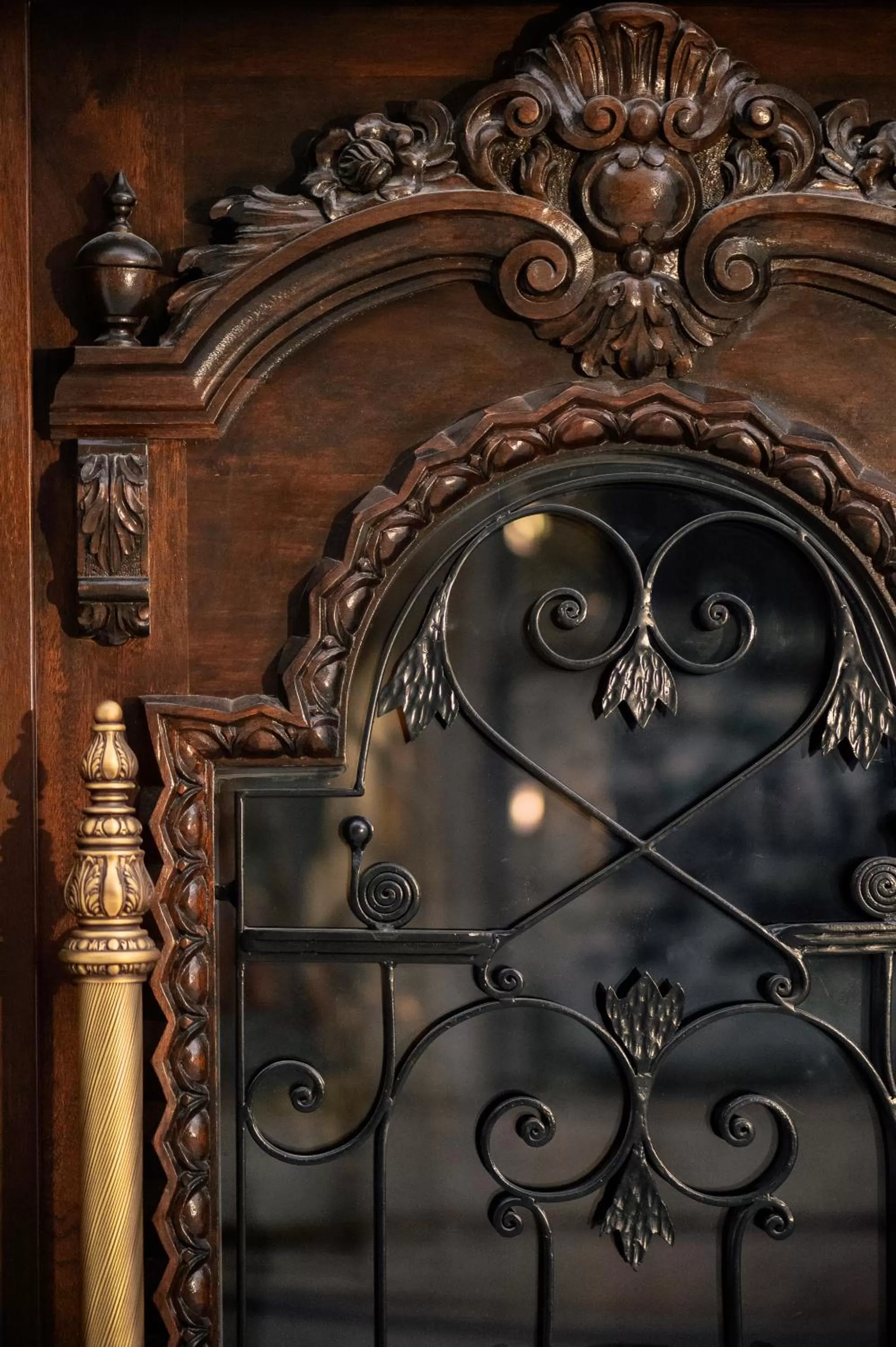 Decorative detail in Belle Epoque Boutique (Adult Only)