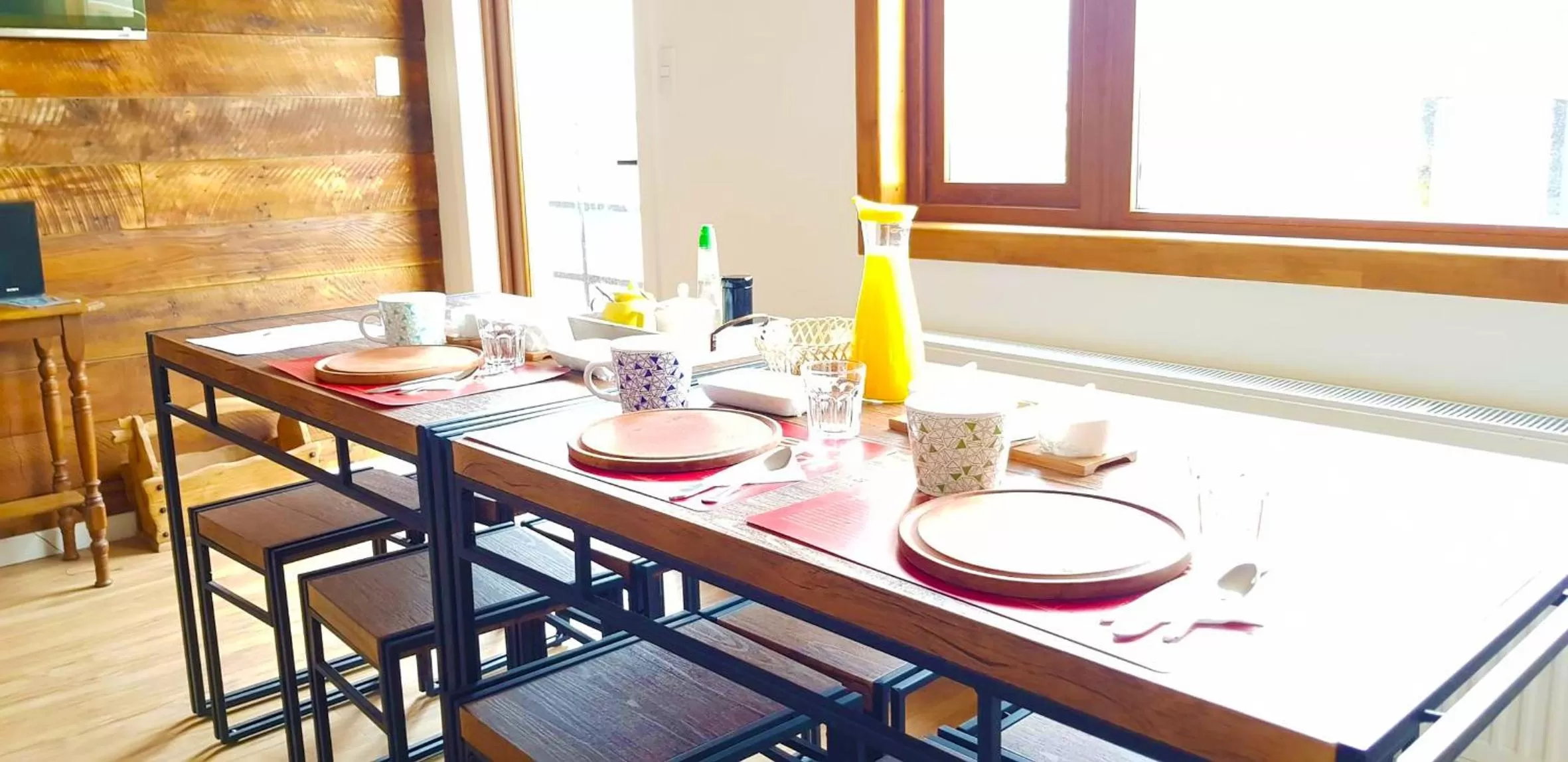 Coffee/tea facilities, Dining Area in Hostal Buenavista Patagonia
