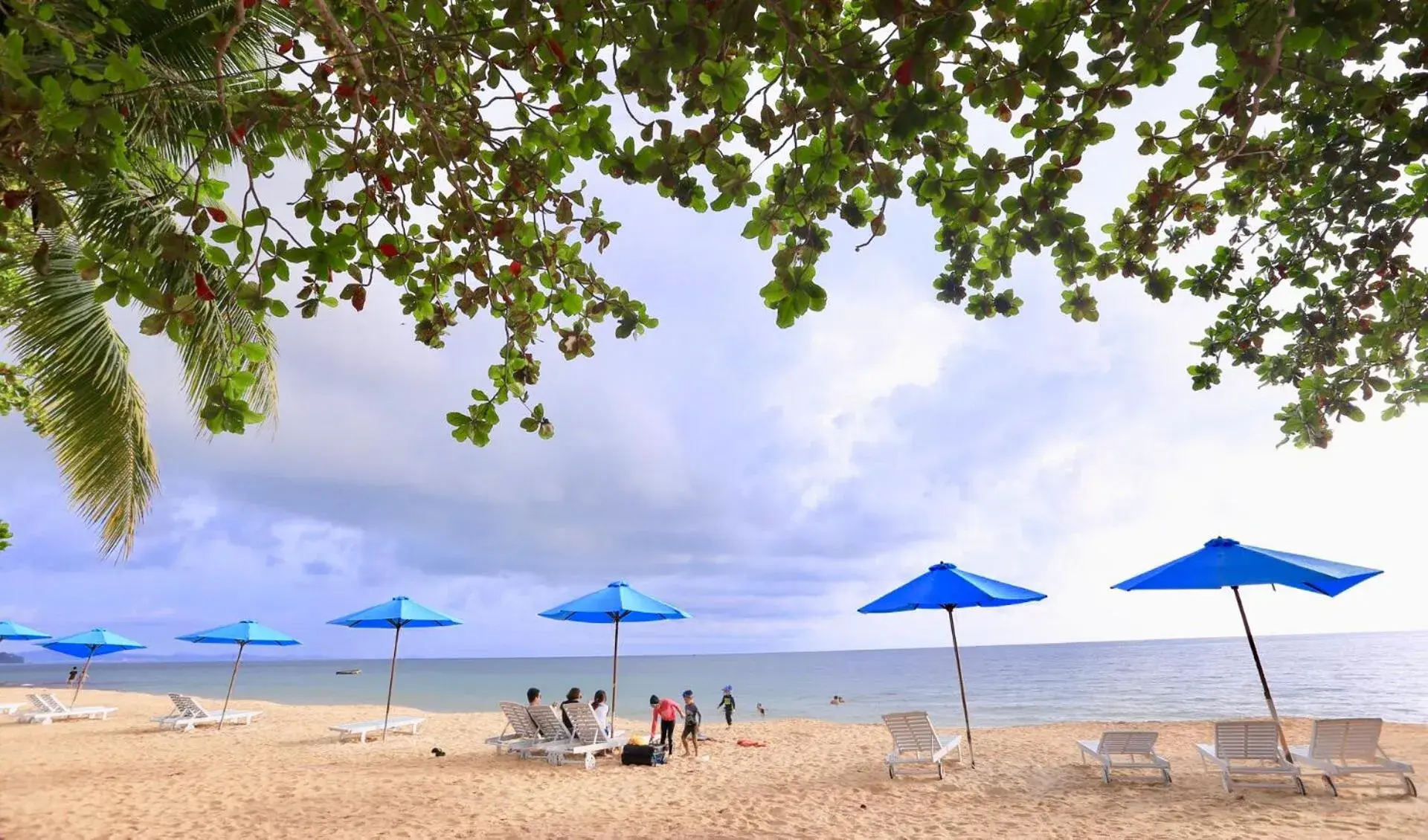 Beach in Vung Bau Resort