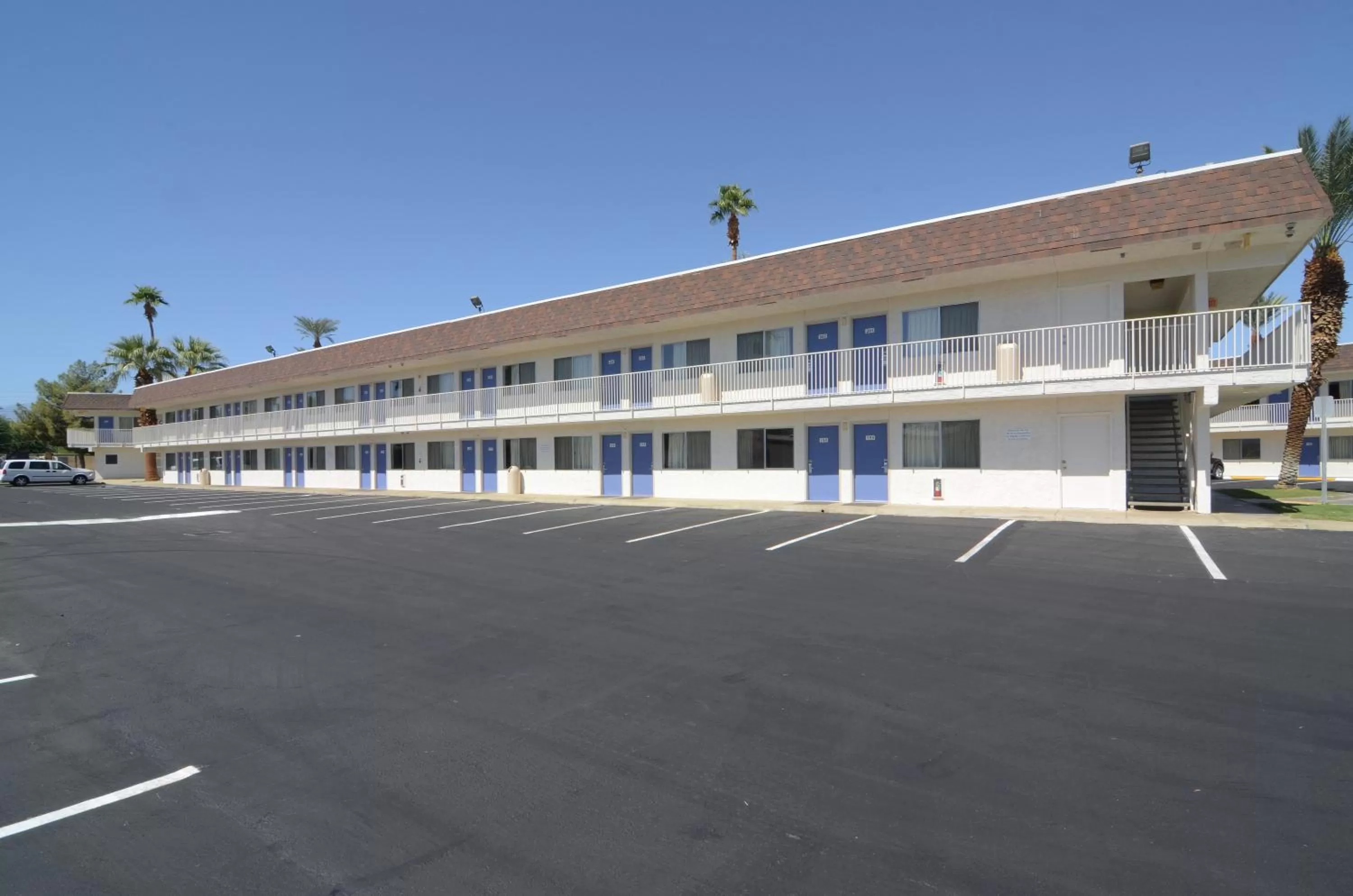 Facade/entrance in Motel 6-Indio, CA - Palm Springs