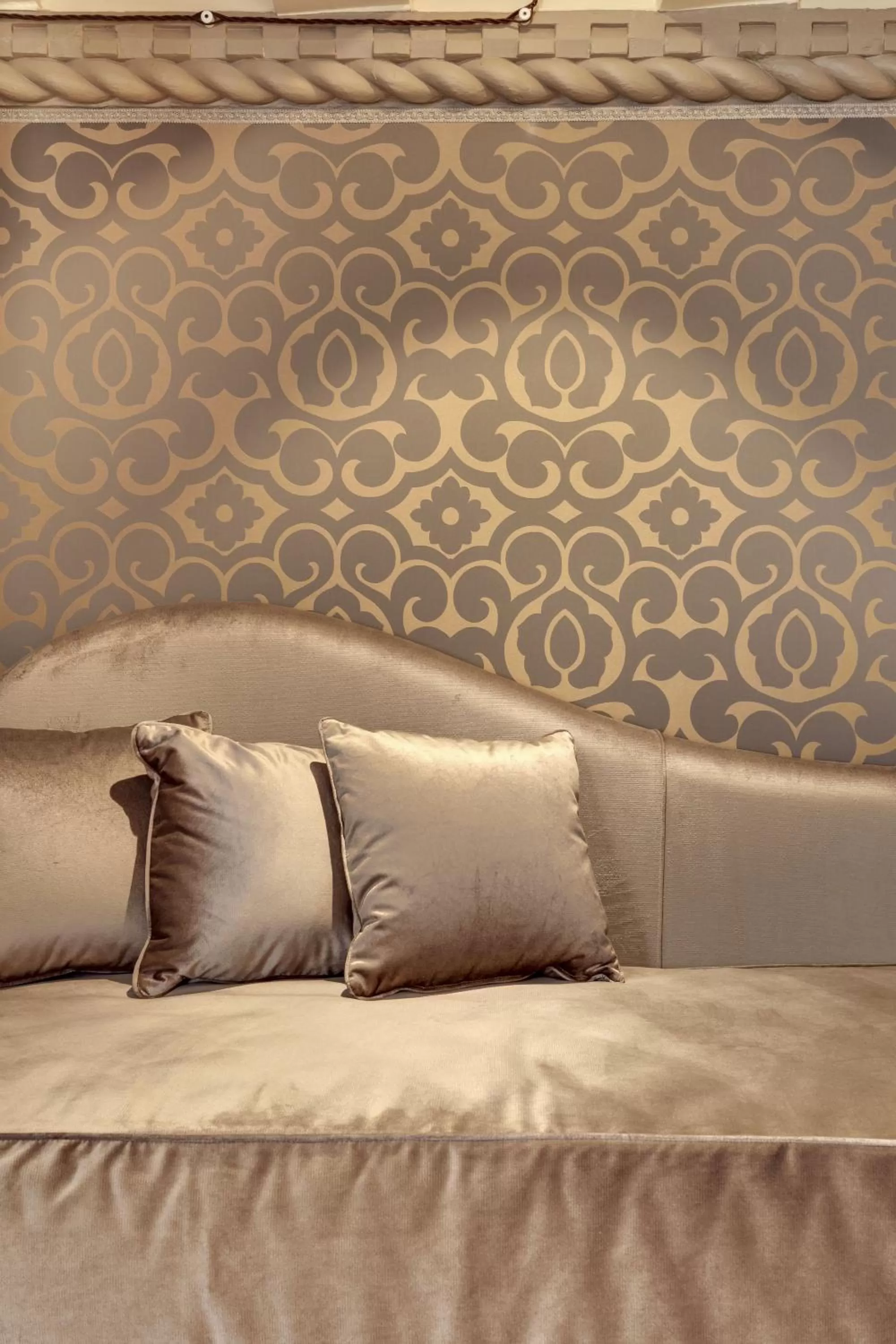 Bed in Hotel Donà Palace