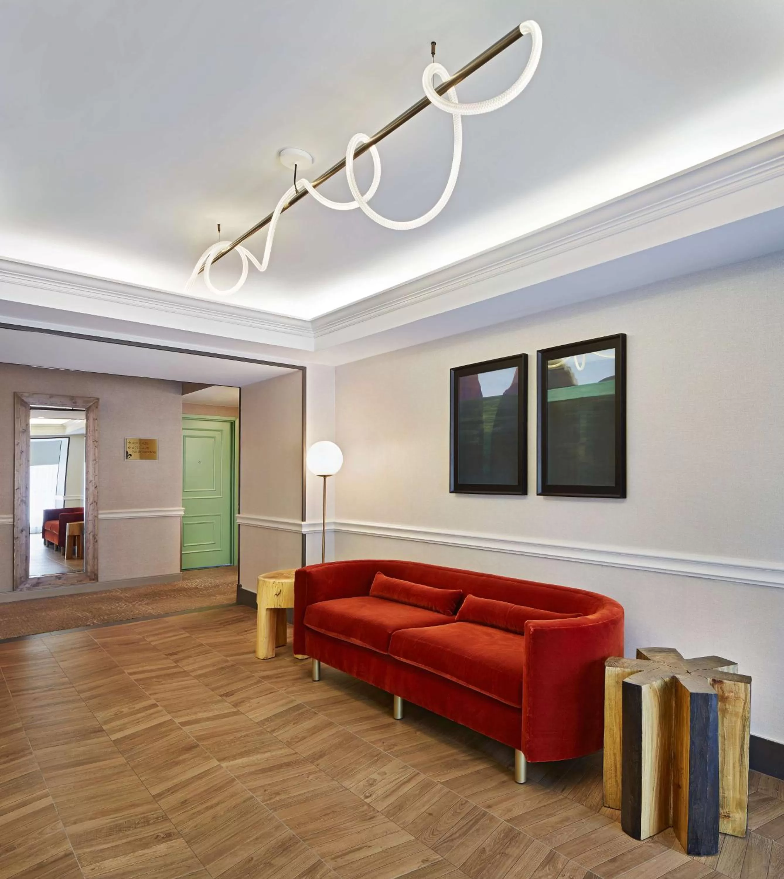 Property building in Hilton Pearl River