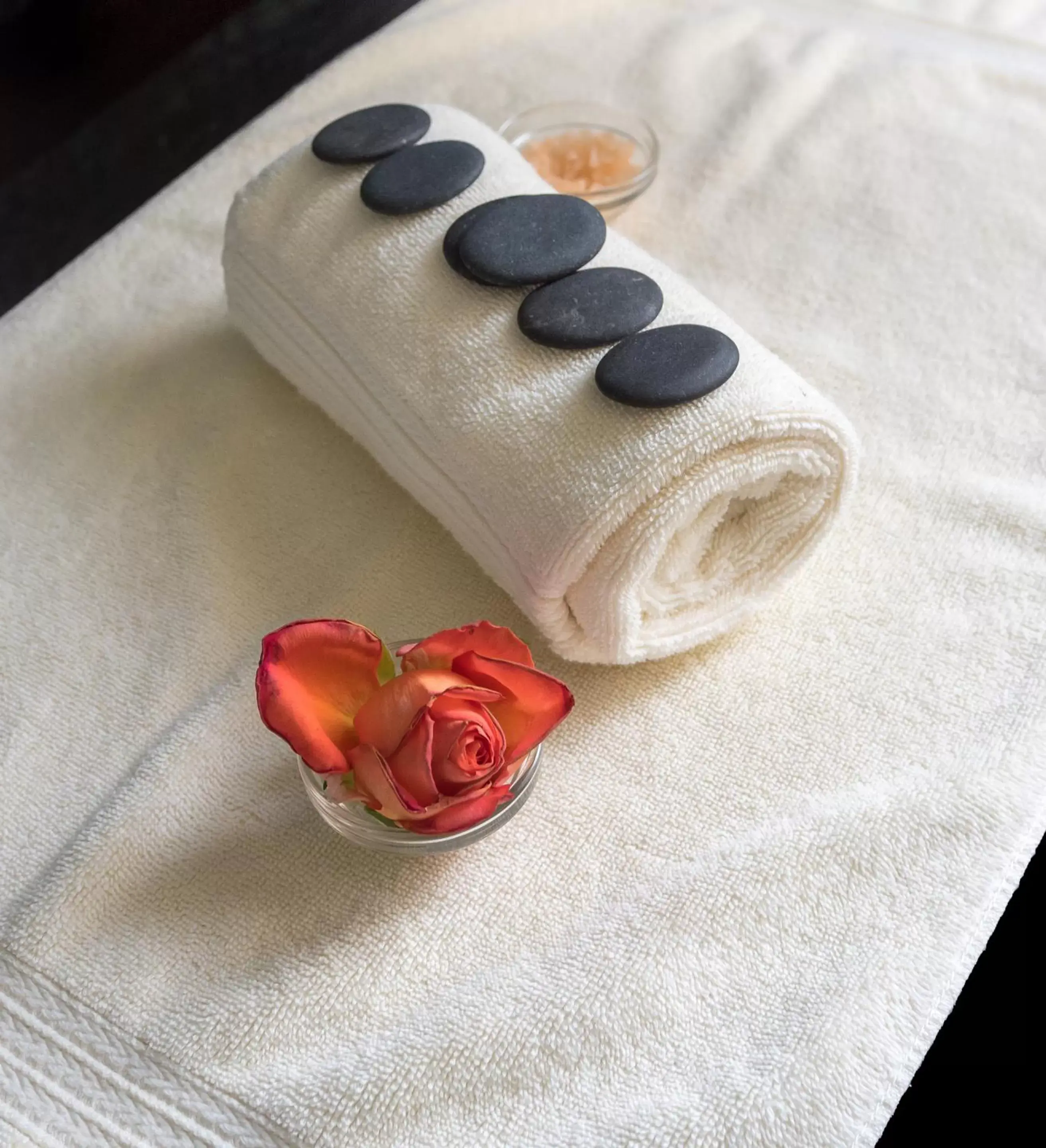 Spa and wellness centre/facilities in Eka Hotel Nairobi