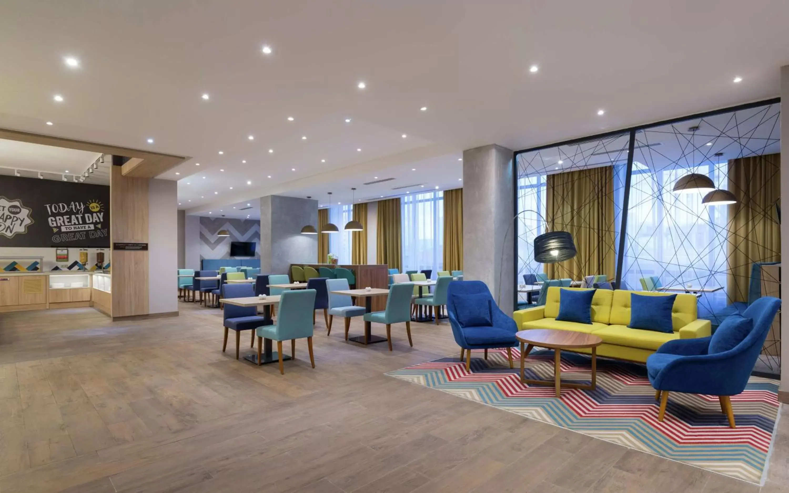 Lobby or reception in Hampton By Hilton Astana Triumphal Arch