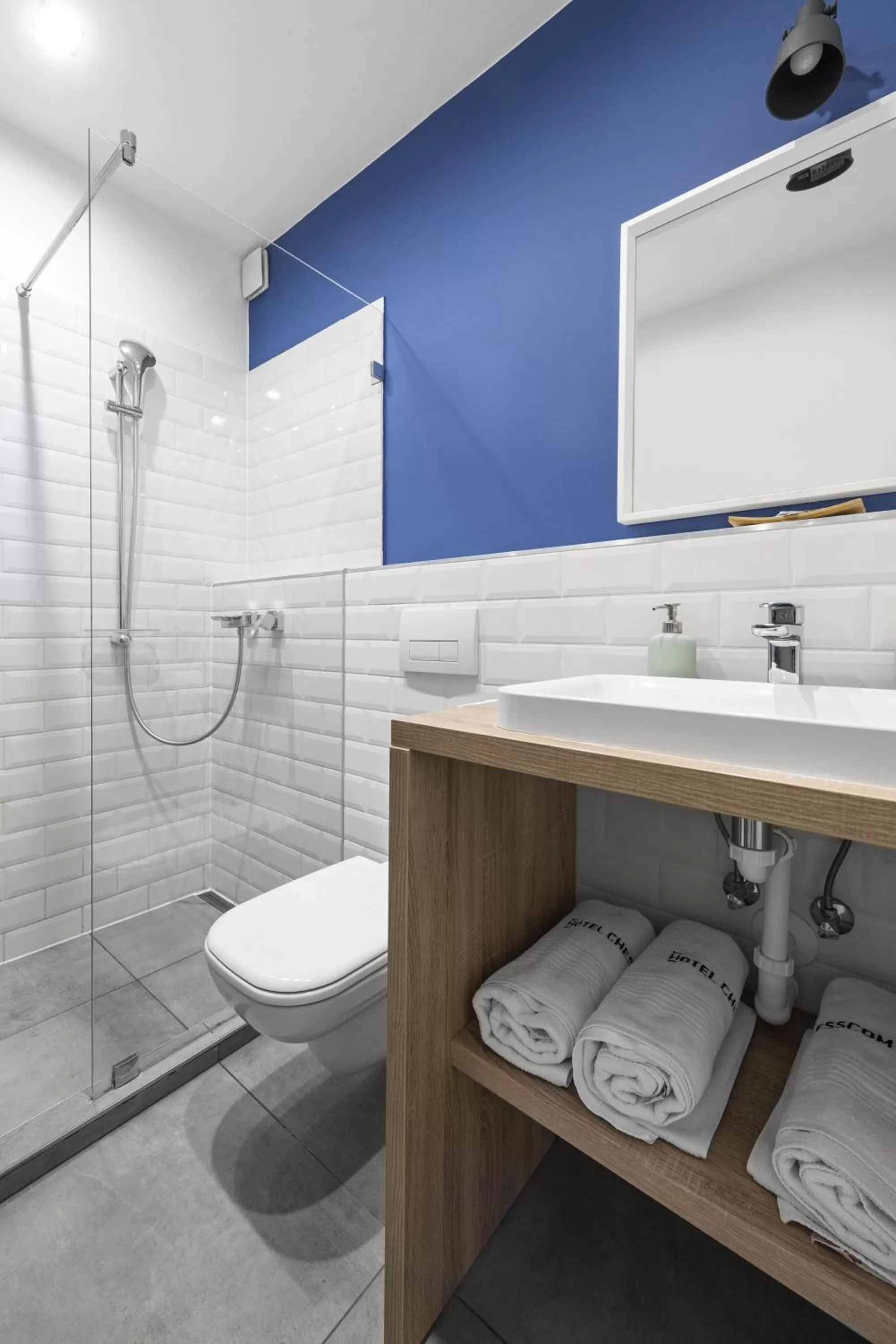 Bathroom in Chesscom Hotel