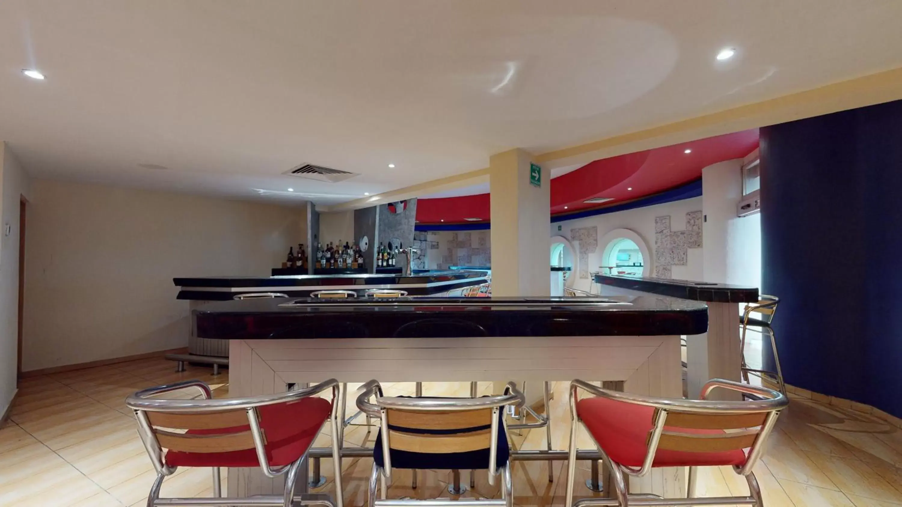 Lounge or bar, Restaurant/Places to Eat in Grand Park Royal Cozumel