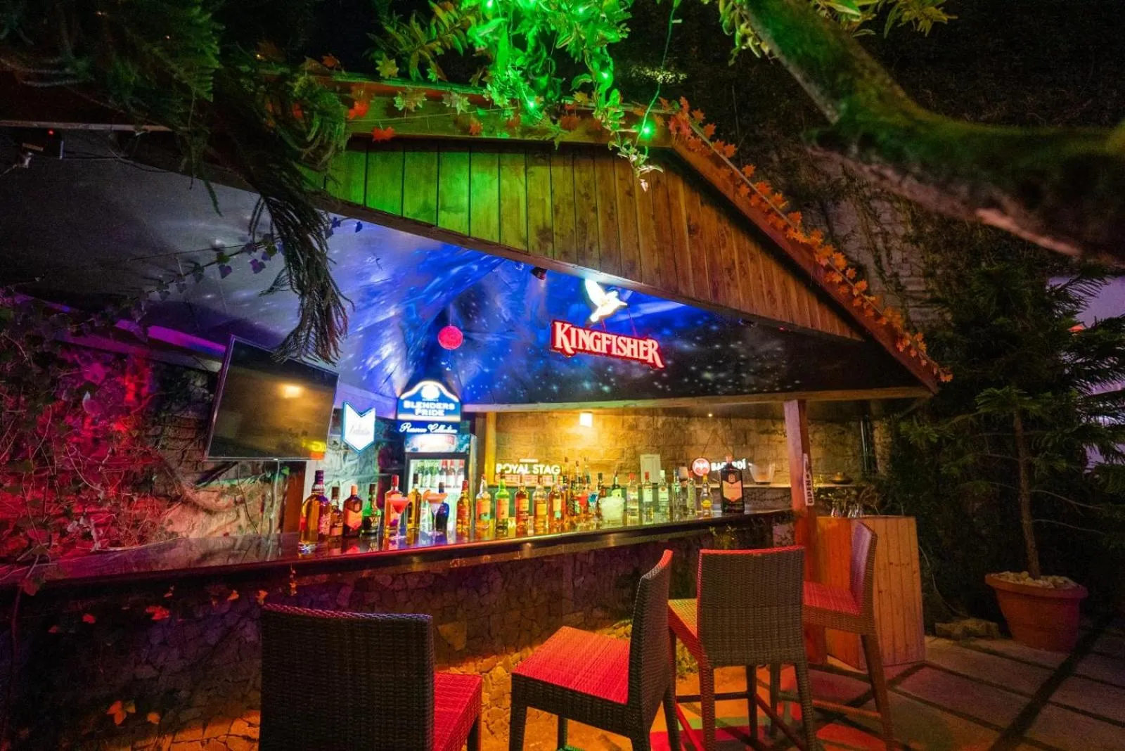 Lounge or bar in Kasauli Castle Resort