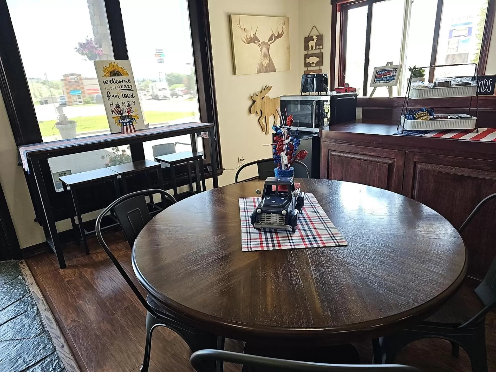 Dining area in Jefferson Inn