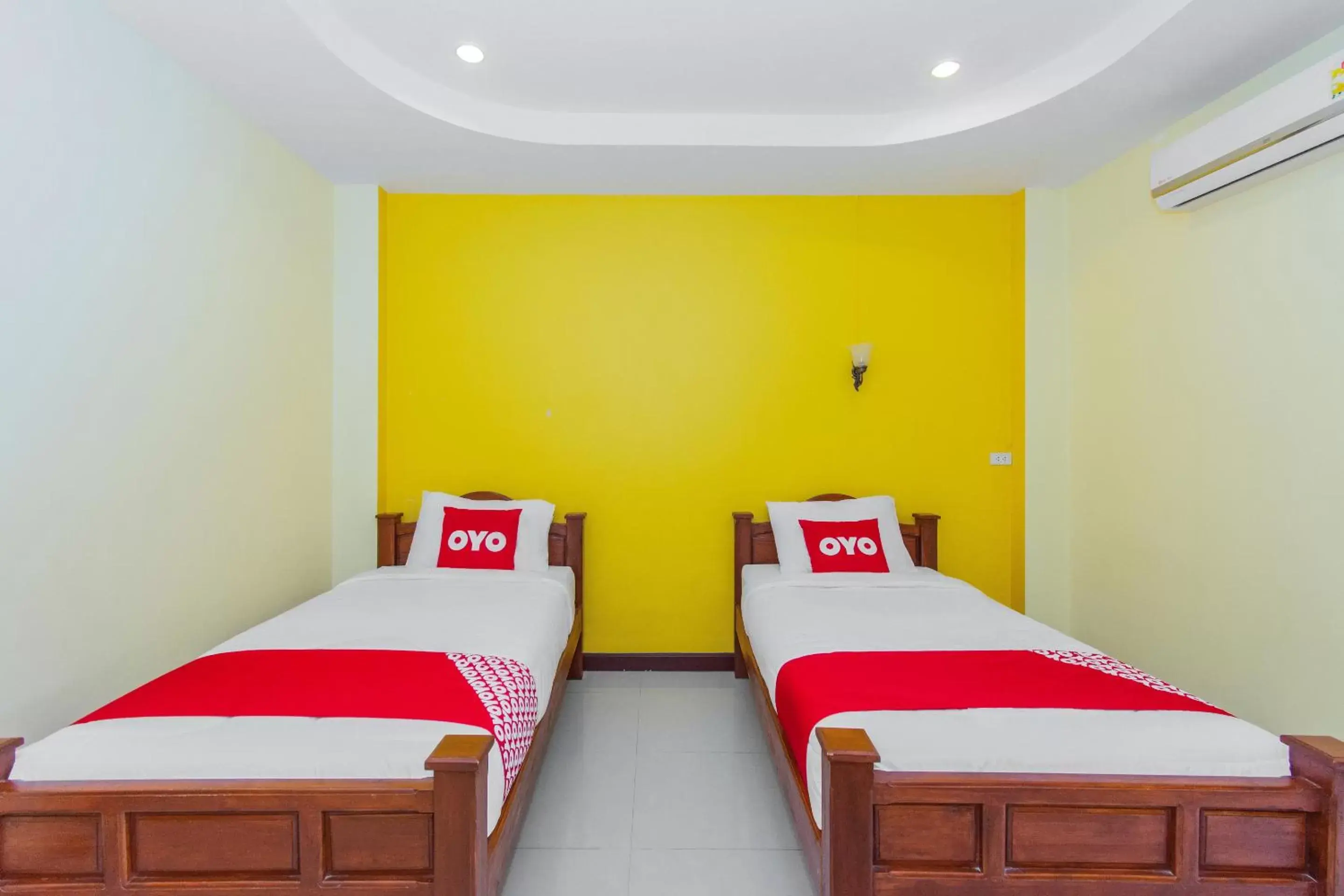 Bedroom, Spa/Wellness in OYO 628 Dao Krajang