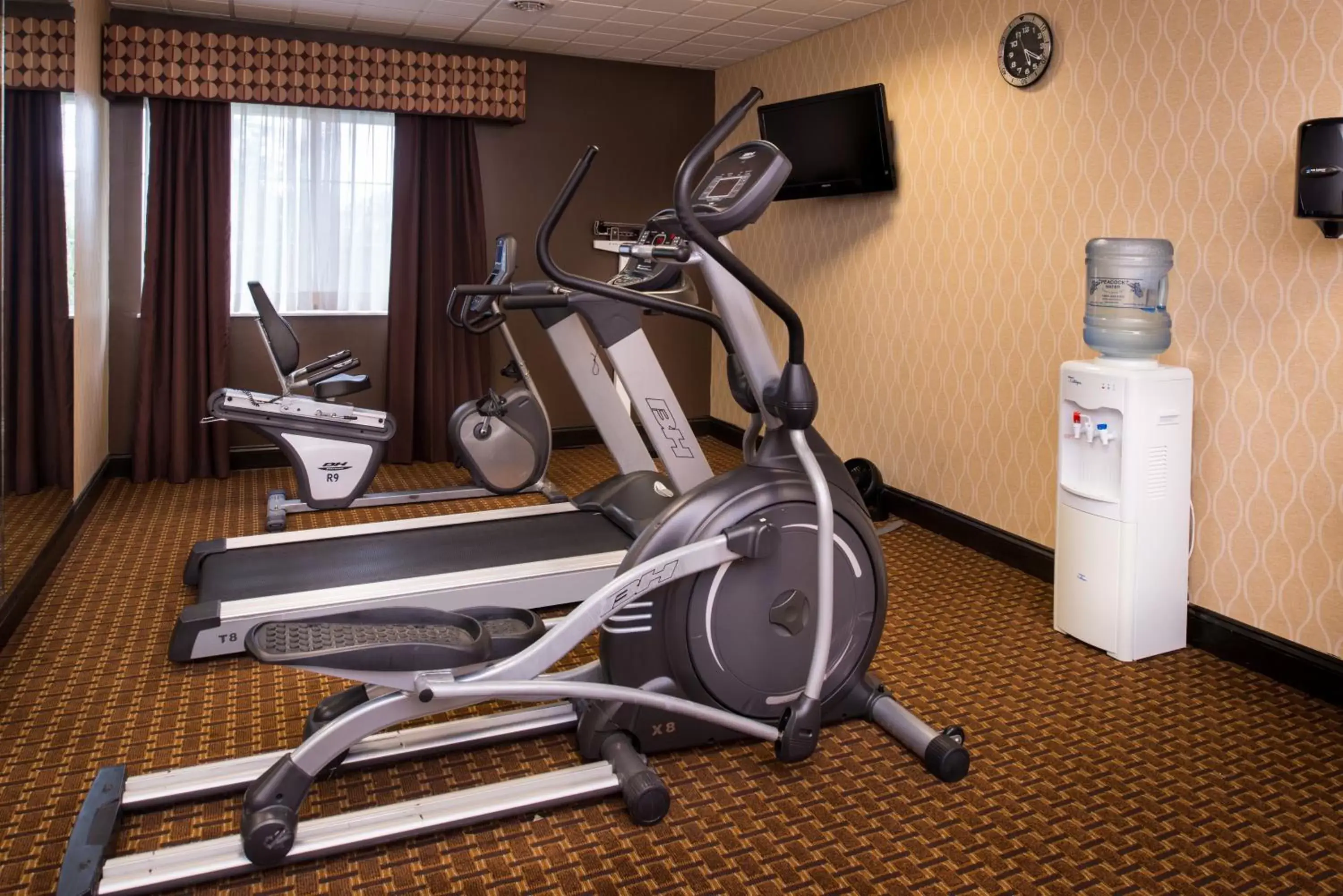 Fitness centre/facilities, Fitness Center/Facilities in Holiday Inn Express Hotel & Suites Bucyrus, an IHG Hotel