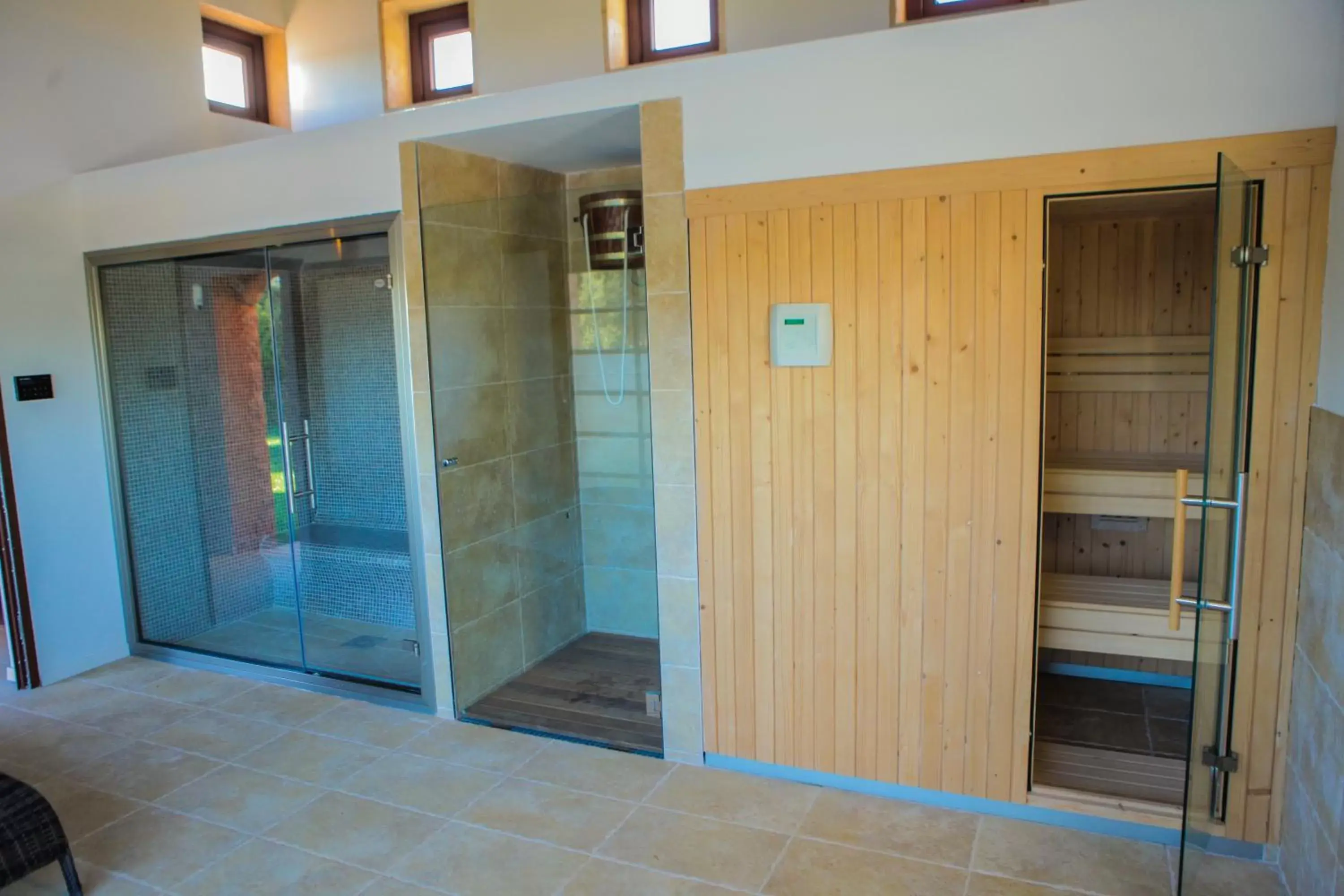 Sauna, Bathroom in Bennoc Petit Hotel