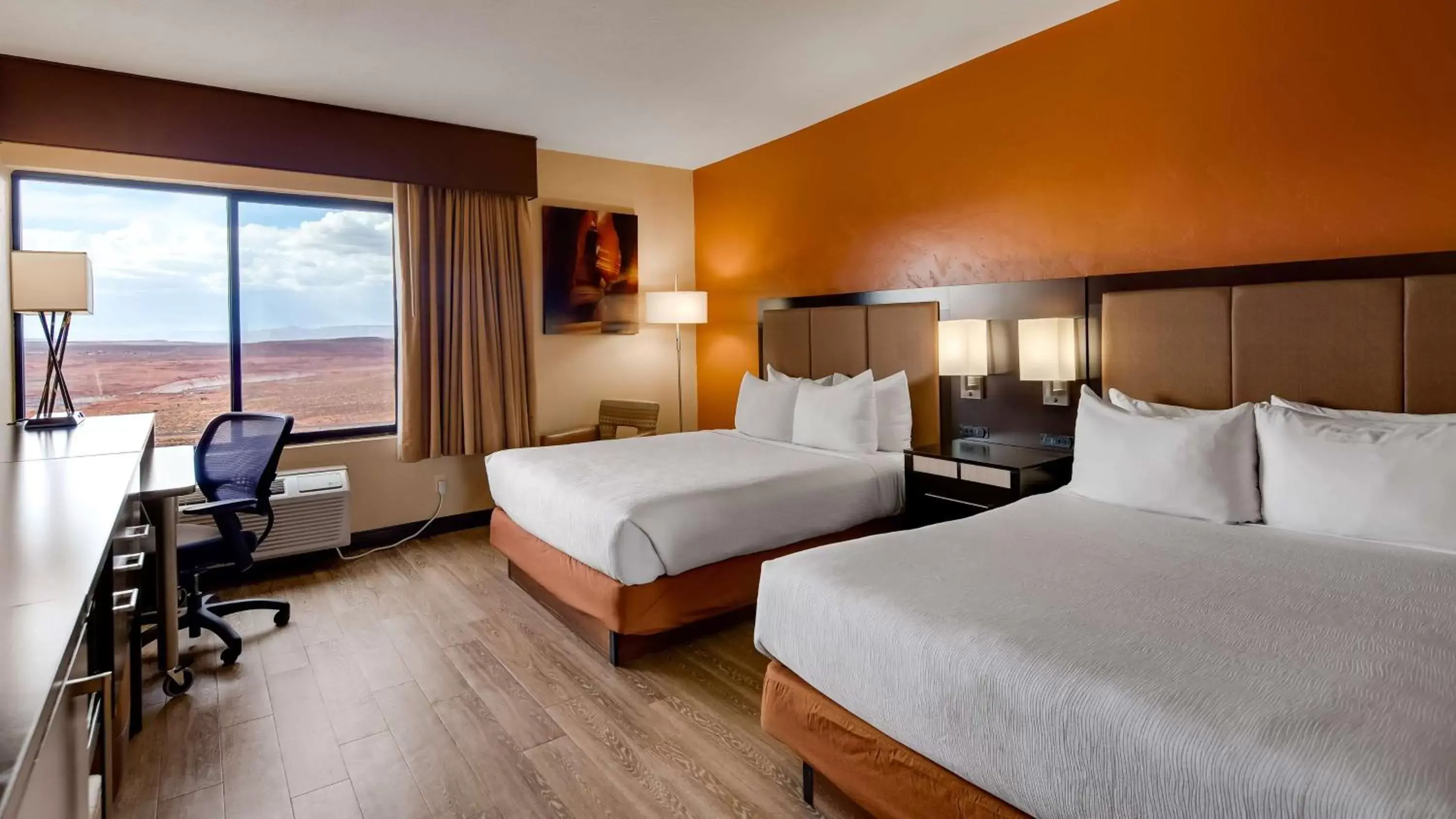 Bedroom, Bed in Best Western View of Lake Powell Hotel