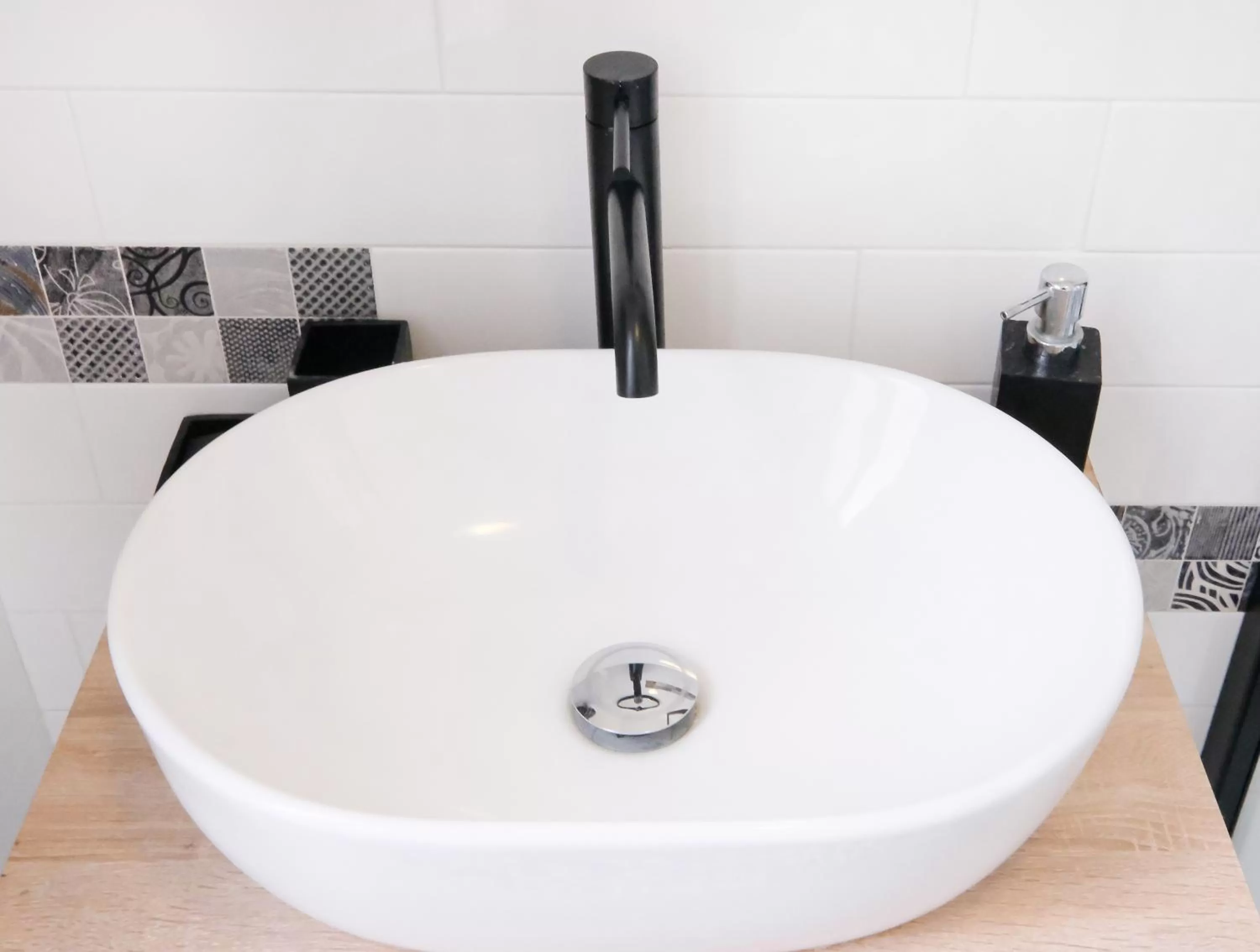 Bathroom in LH51 B&B