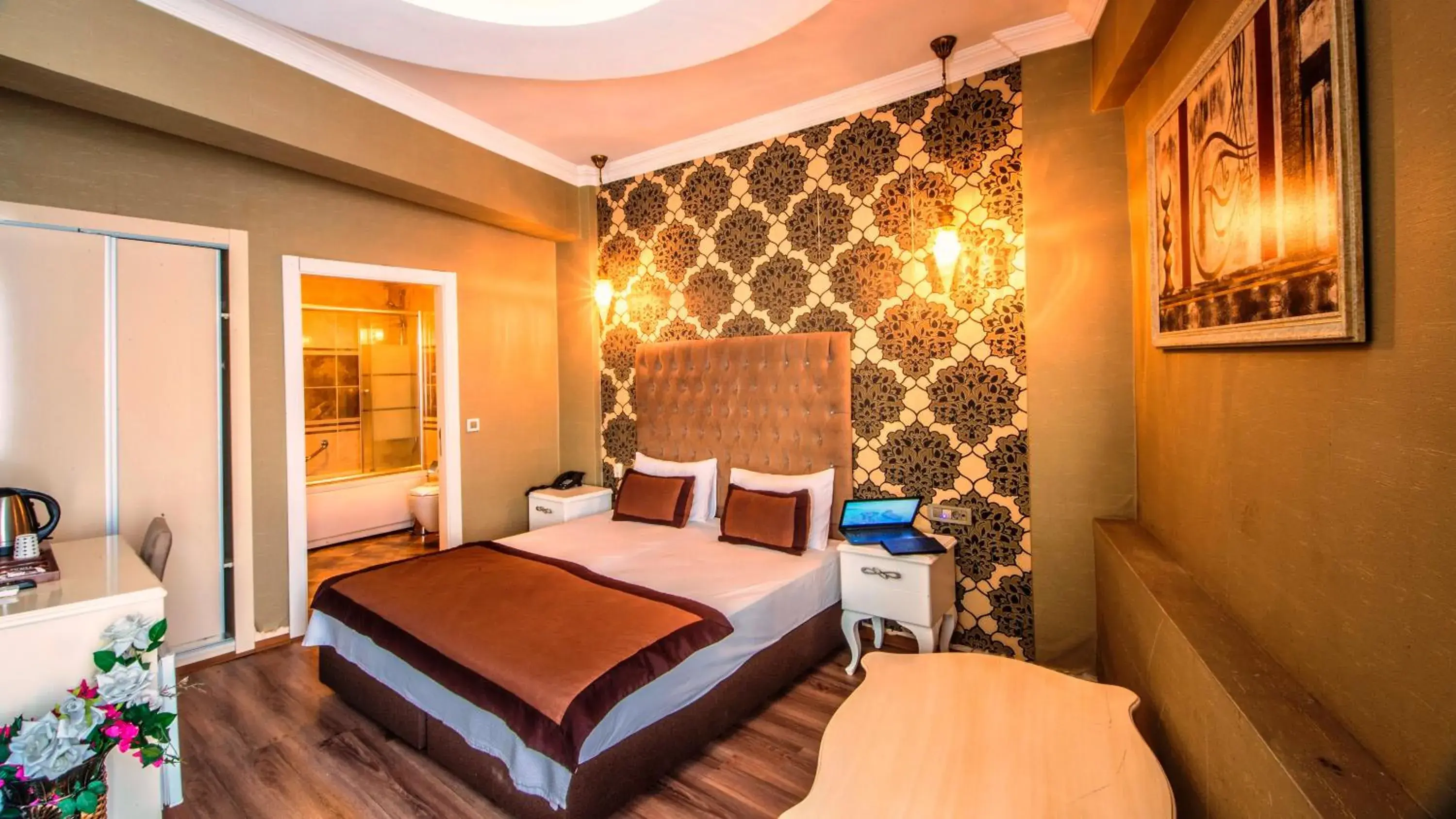 Bed in Montagna Hera Hotel