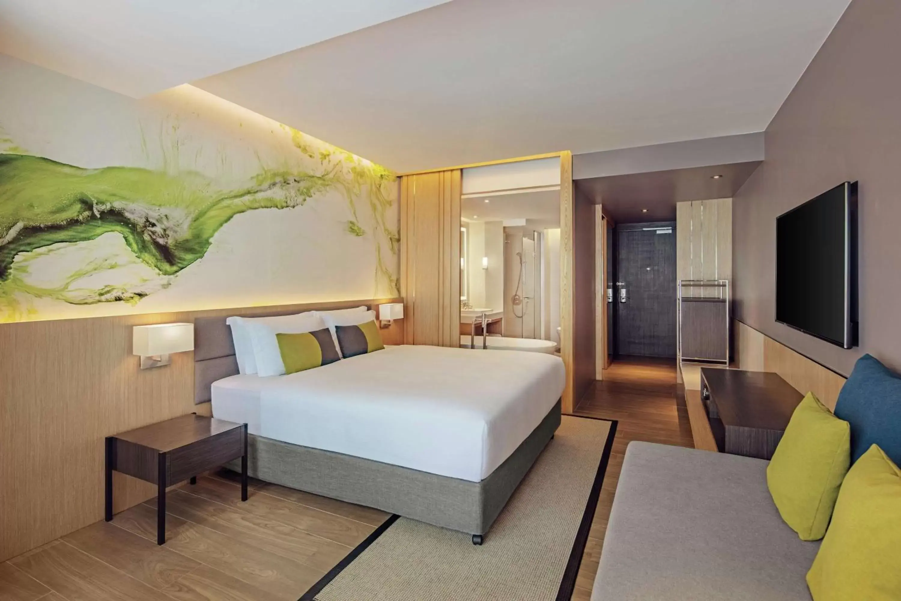 Bedroom in DoubleTree by Hilton Phuket Banthai Resort