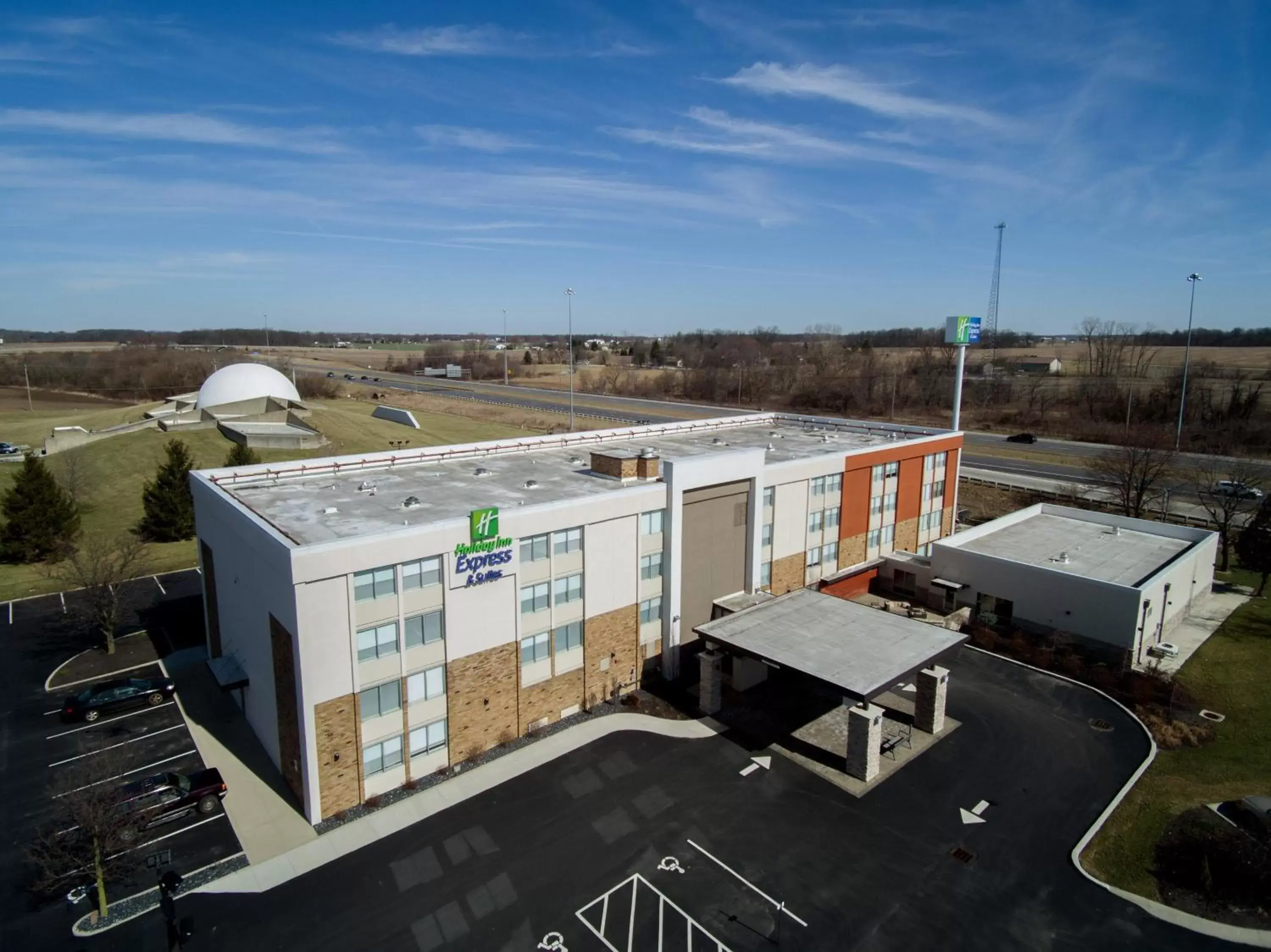 Property building in Holiday Inn Express & Suites Wapakoneta, an IHG Hotel