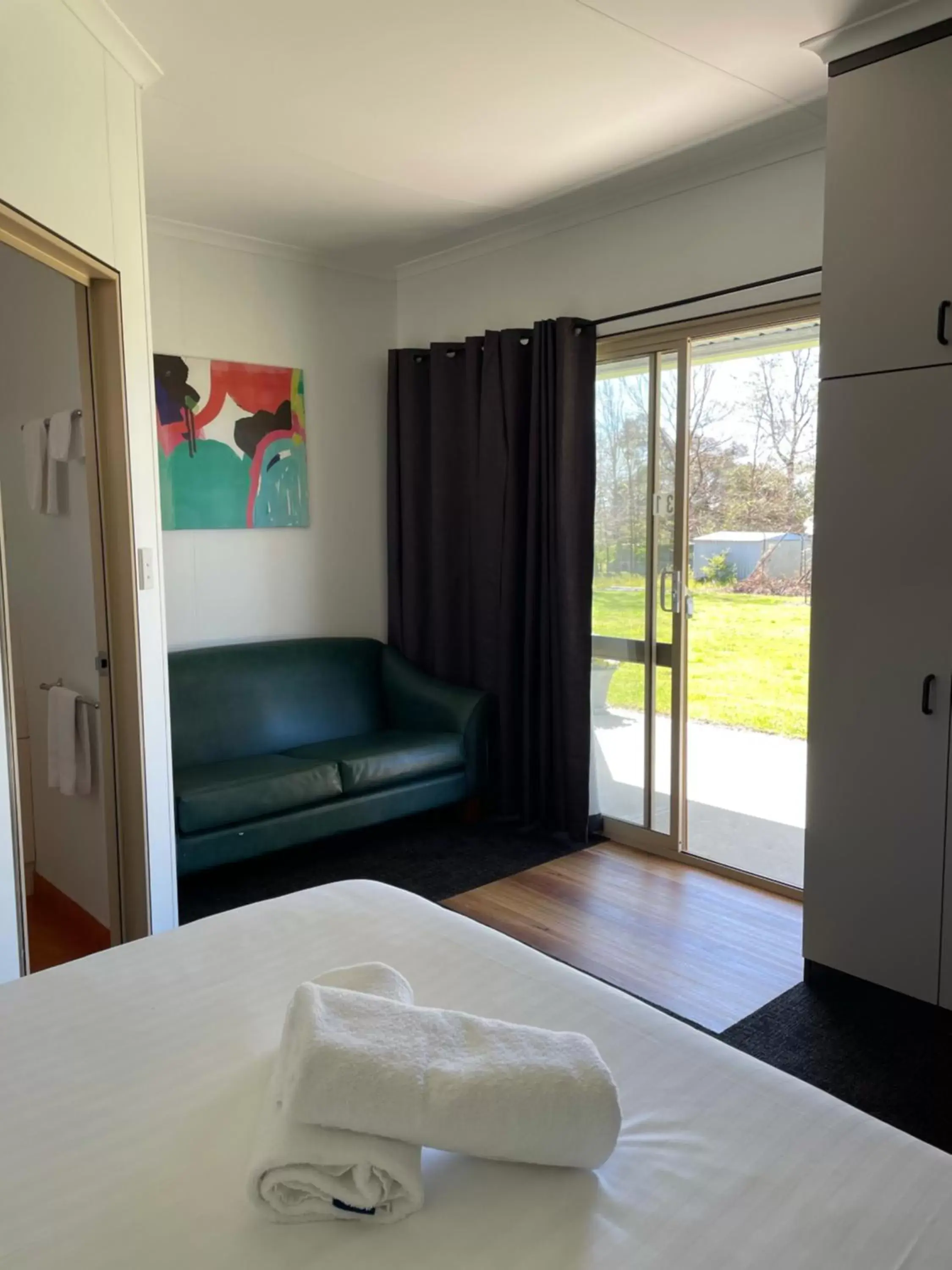 Seating Area in Manjimup Kingsley Motel