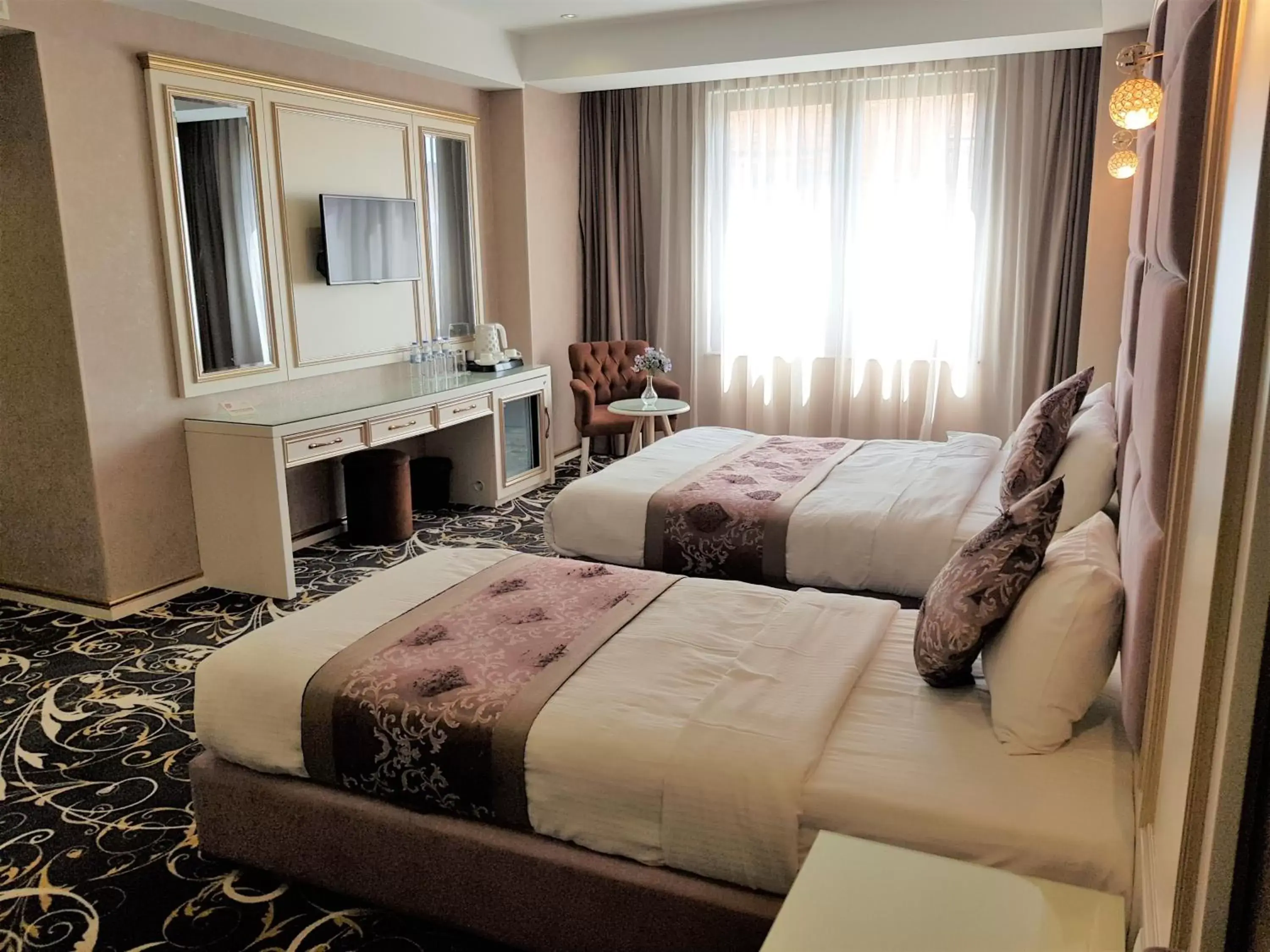 Photo of the whole room, Bed in Gold Tbilisi Hotel